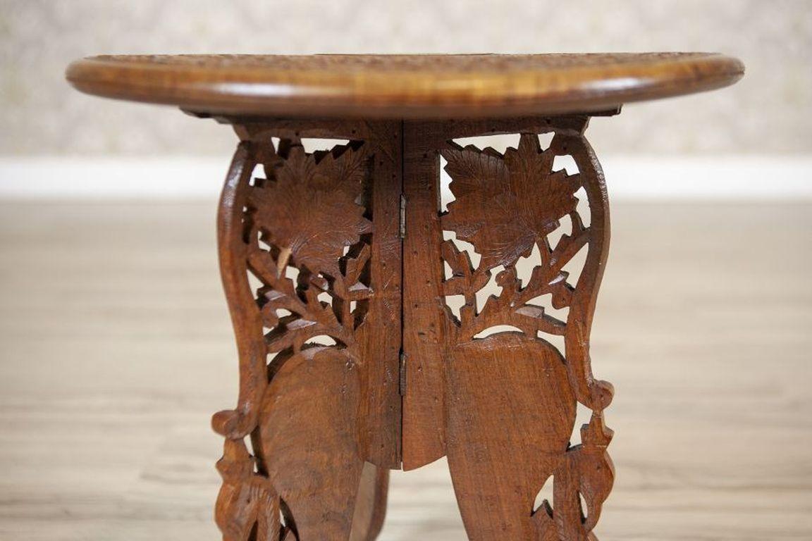 Arts and Crafts Small Inlaid Side Table From the Early 20th Century For Sale