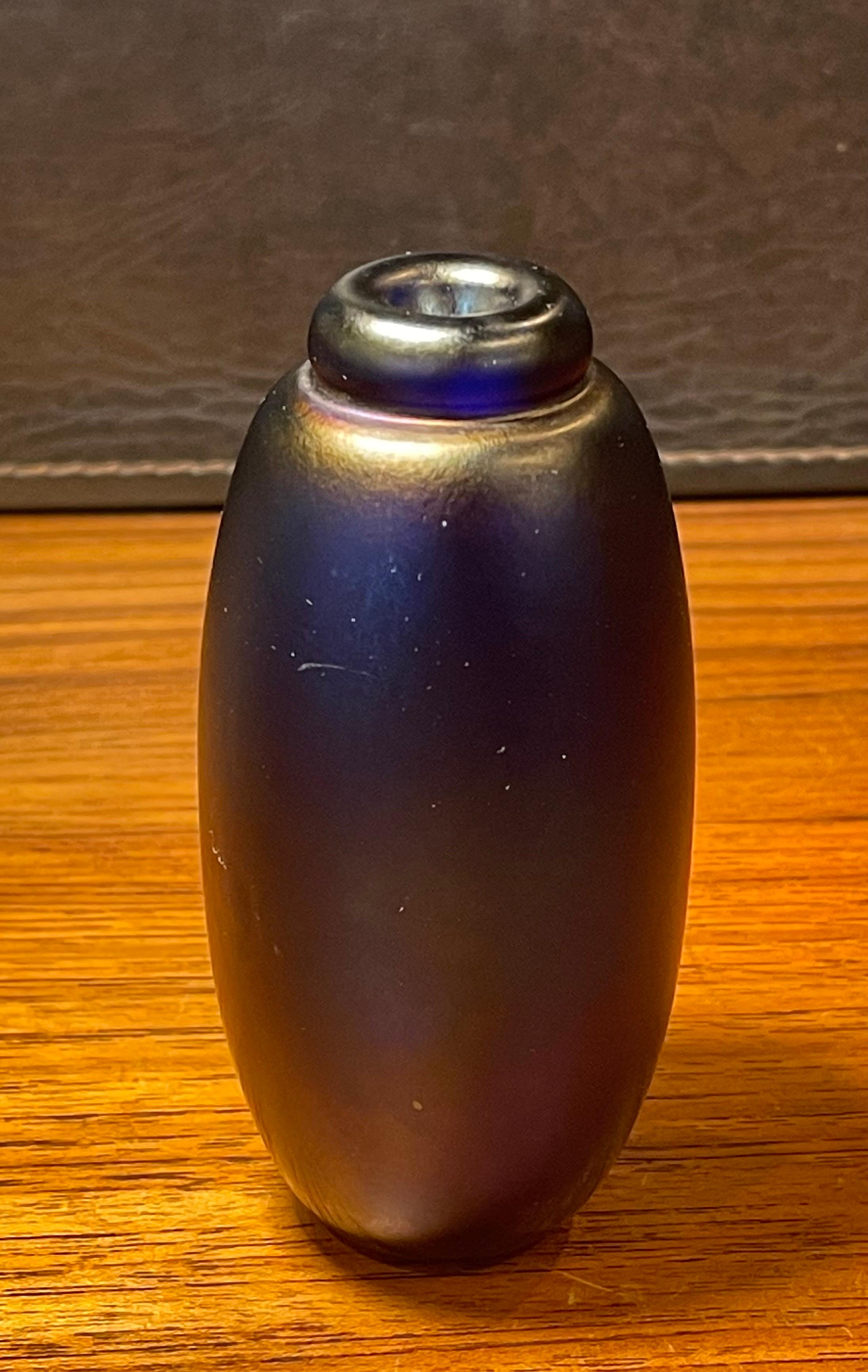 Small Iridescent Art Glass Bud Vase  In Good Condition For Sale In San Diego, CA
