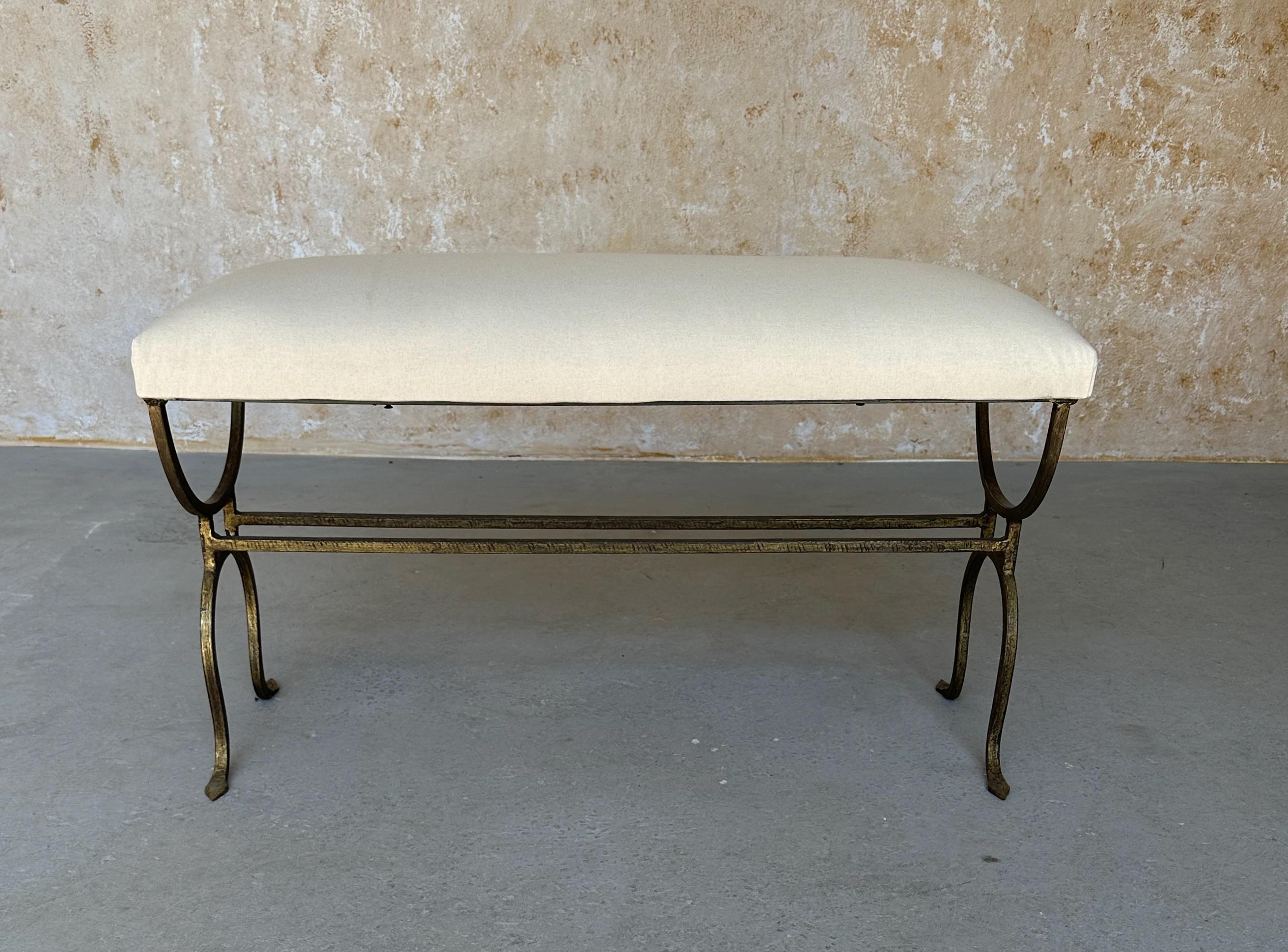 Small Iron Bench with Muslin Seat  3