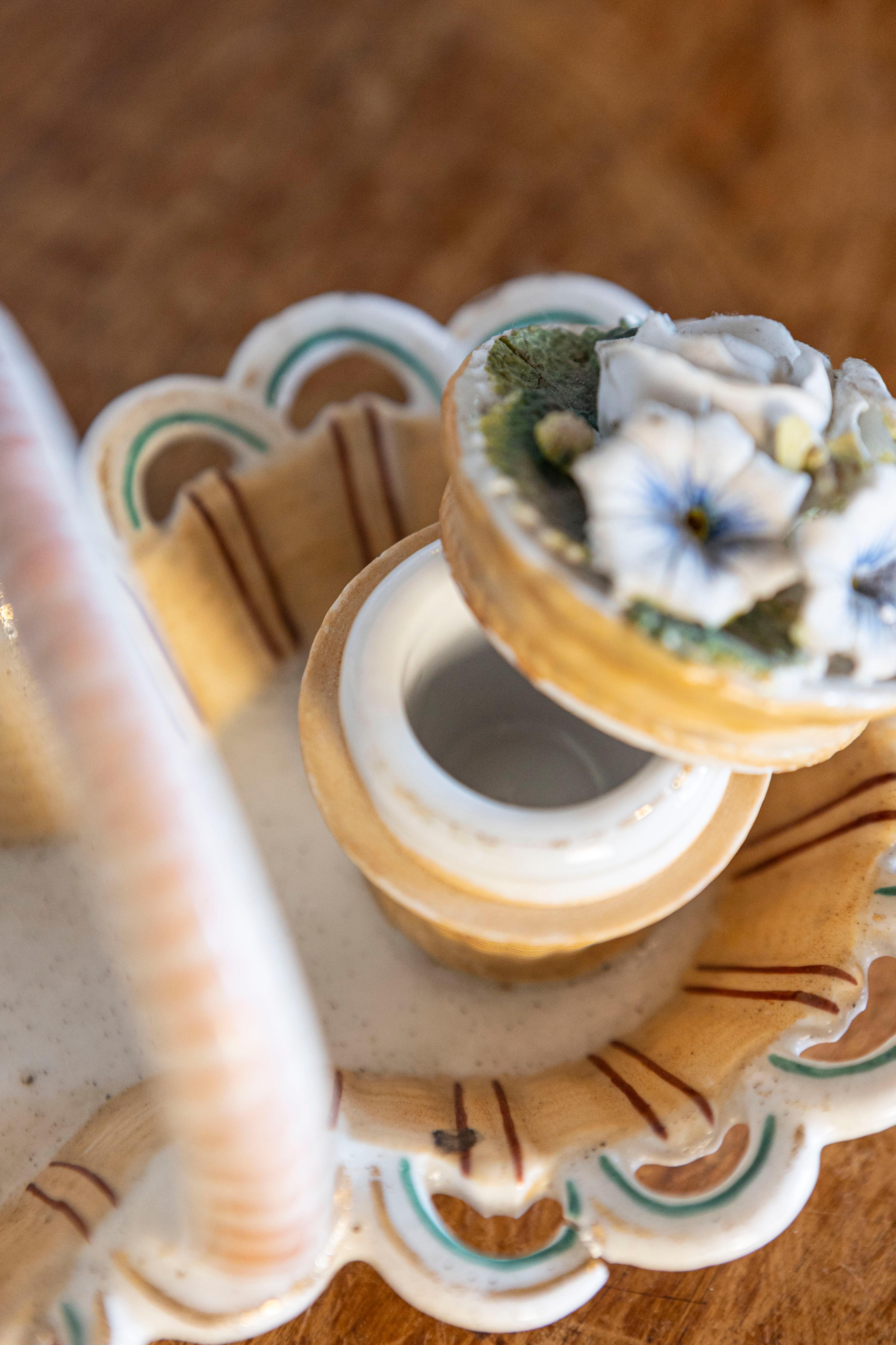 Small Italian 1860s Painted Ceramic Floral Desk Set with Ink and Sand Containers For Sale 3
