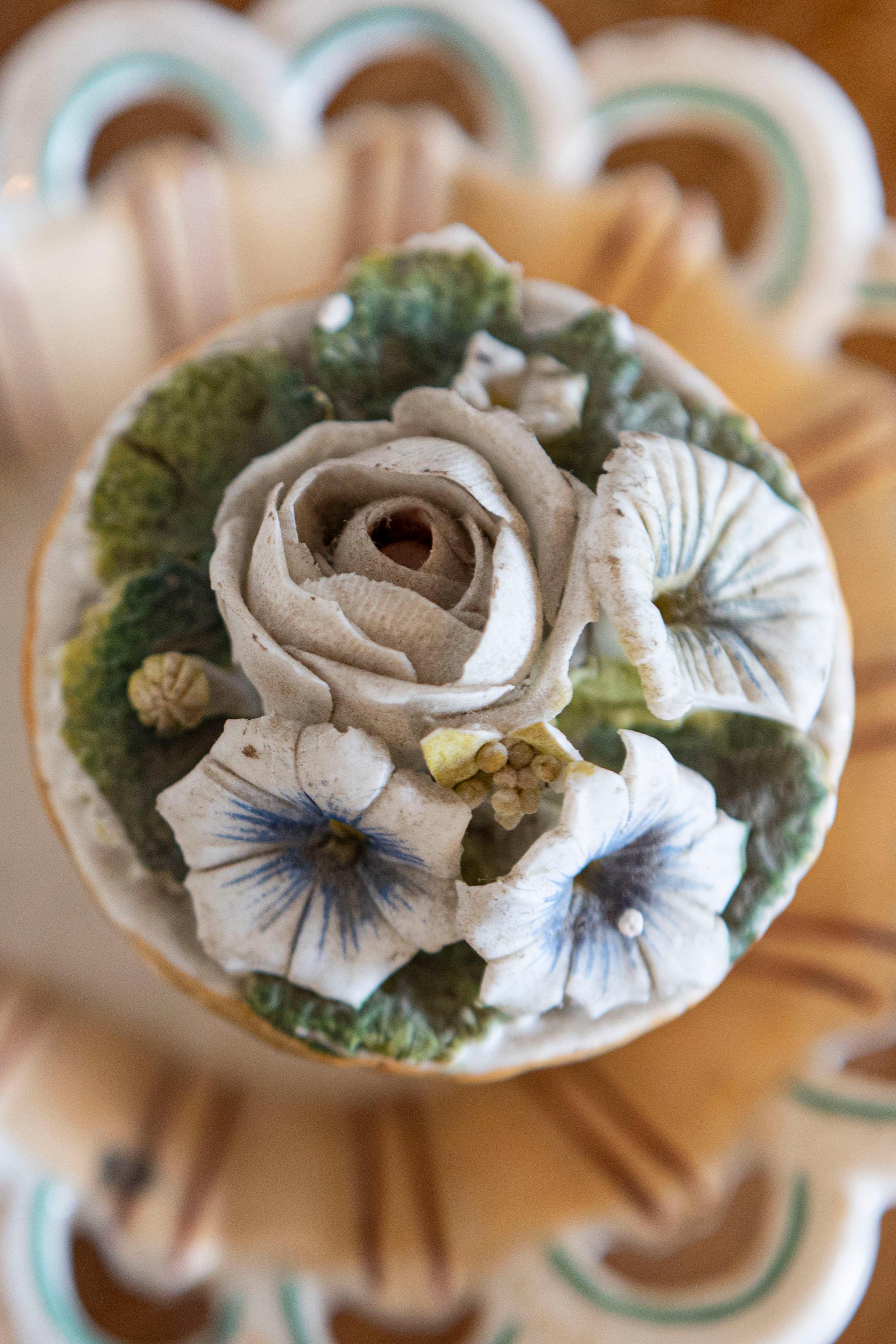 Small Italian 1860s Painted Ceramic Floral Desk Set with Ink and Sand Containers For Sale 4