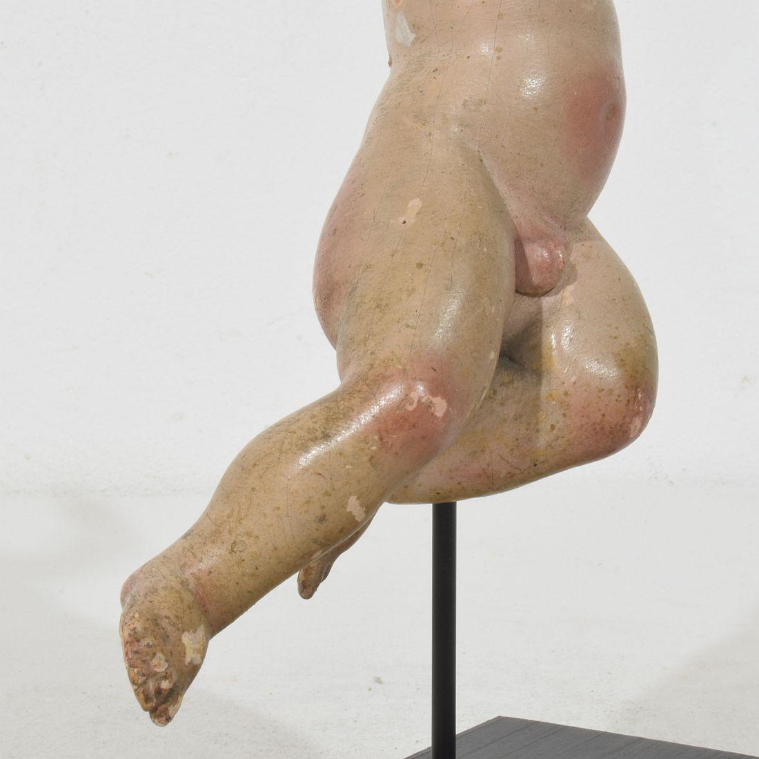 Small Italian 18th Century Carved Wooden Baroque Angel in vendita 7
