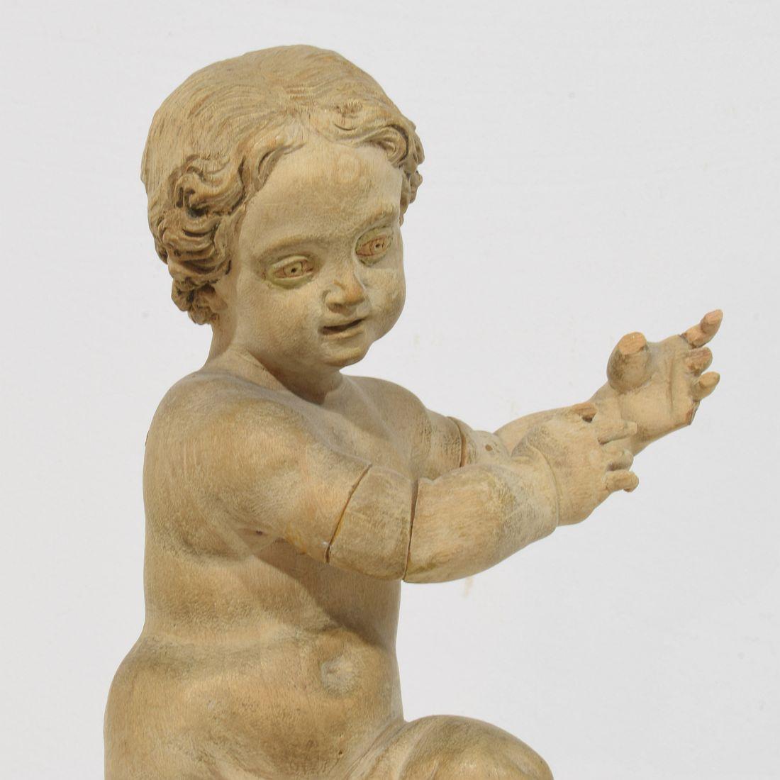Pequeño ángel barroco italiano del siglo XVIII tallado a mano en madera en venta 5