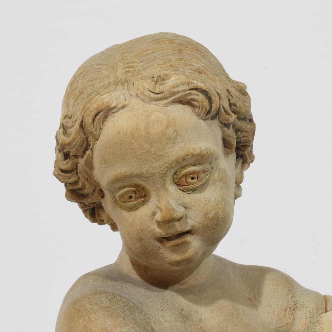 Pequeño ángel barroco italiano del siglo XVIII tallado a mano en madera en venta 10