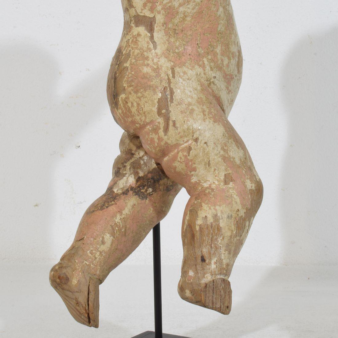 Small Italian 18th Century Hand Carved Wooden Baroque Angel Fragment For Sale 12