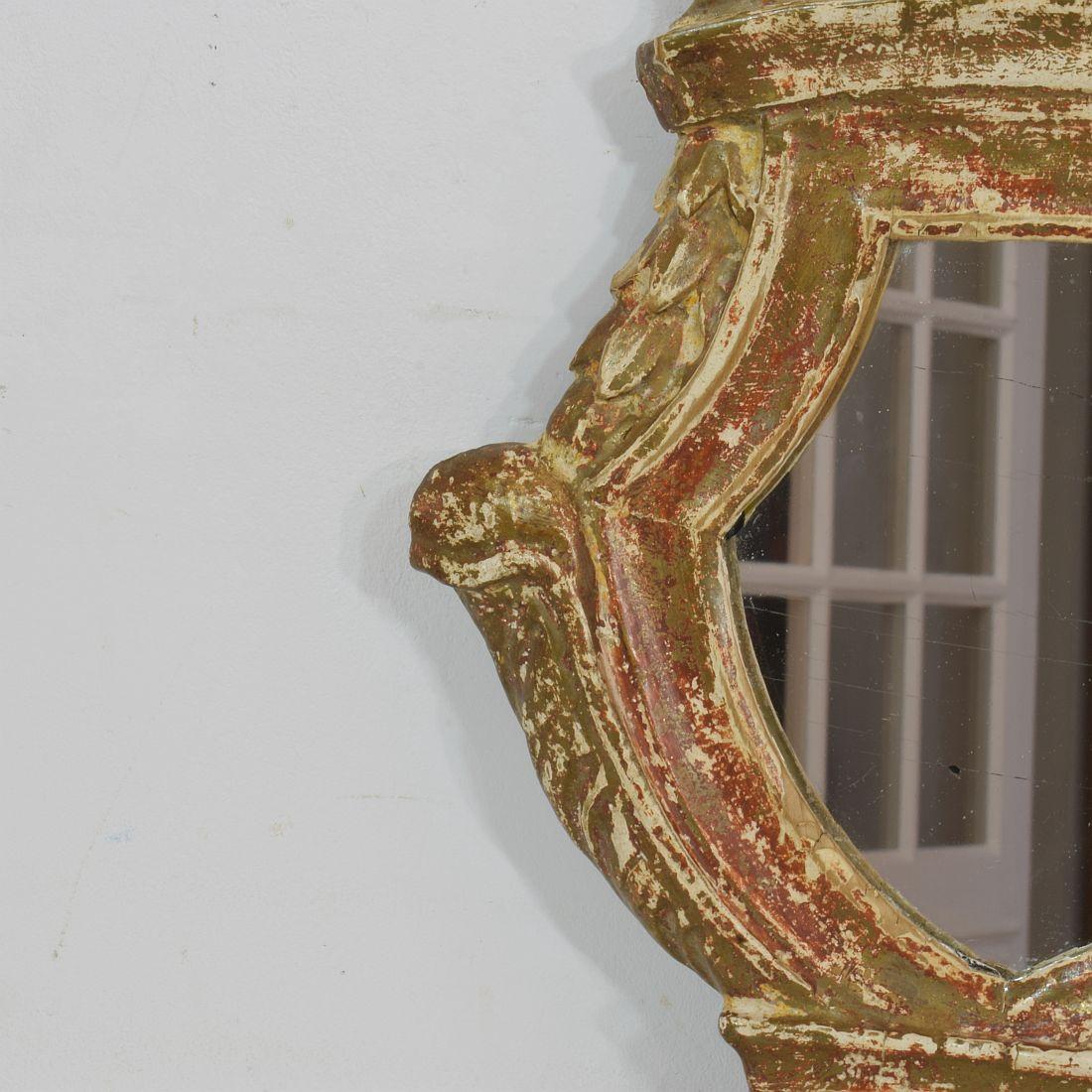 Small Italian 18th Century Neoclassical Mirror In Good Condition In Buisson, FR