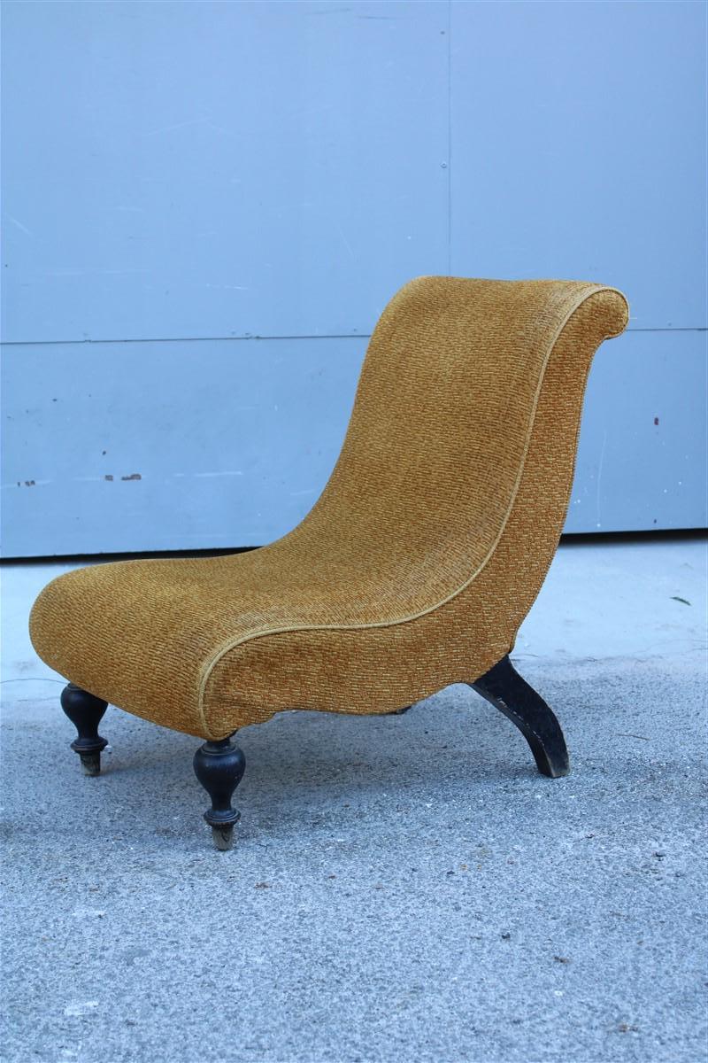 Small Italian armchair in yellow fabric with wooden feet Carlo Mollino Style In Good Condition For Sale In Palermo, Sicily