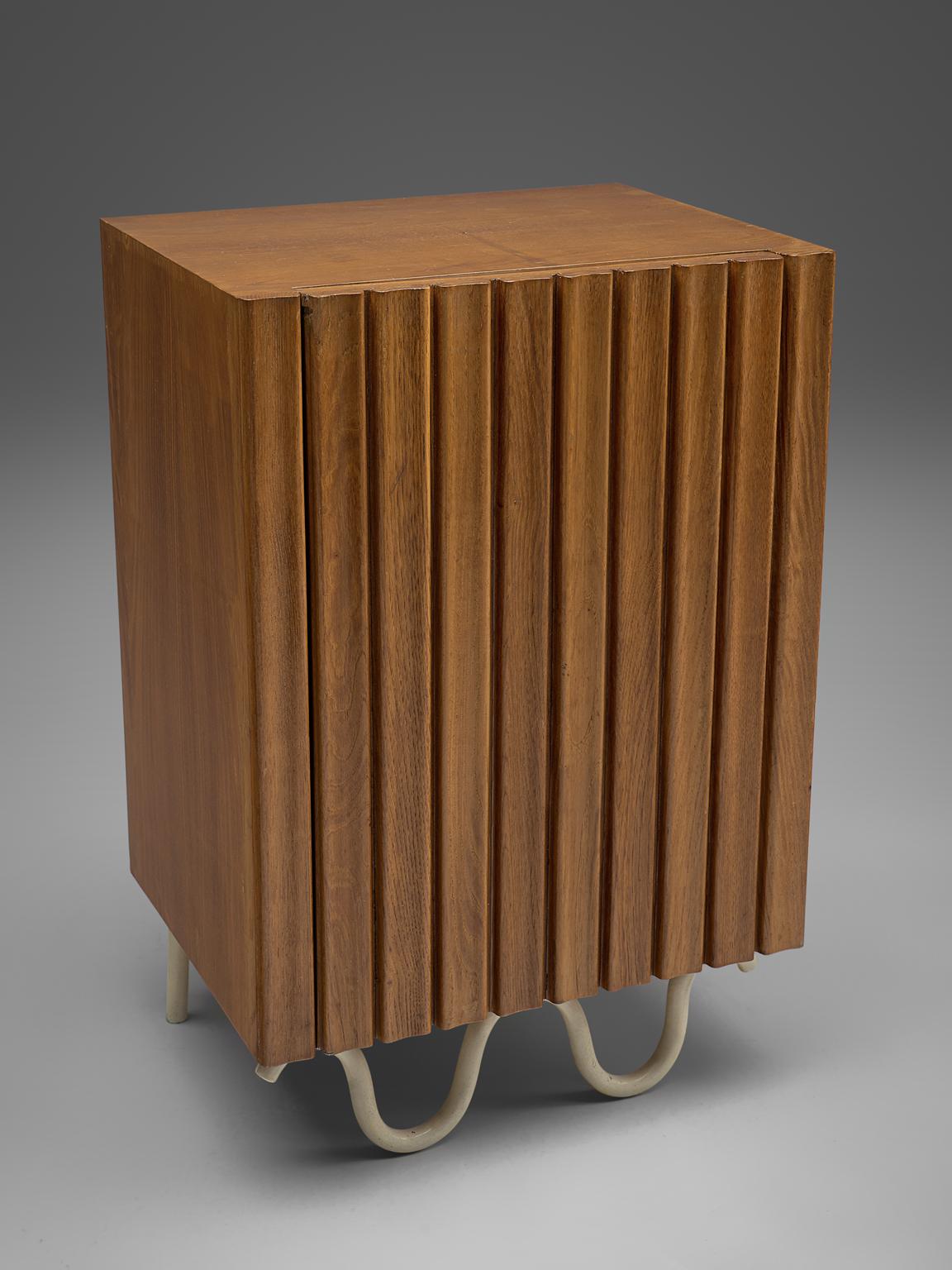 Small Italian Cabinet, 1950s In Good Condition In Waalwijk, NL