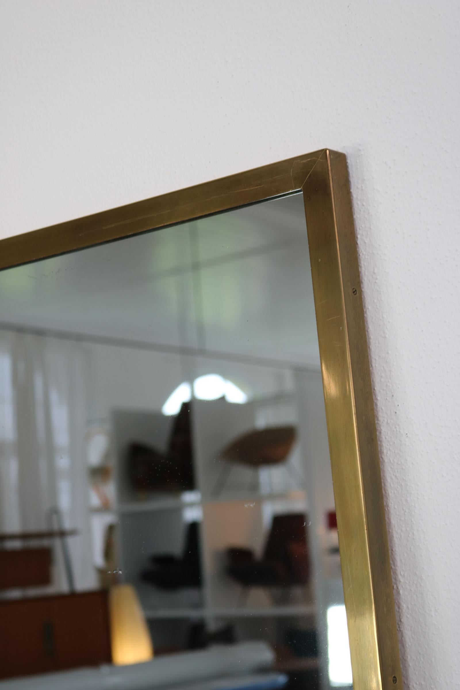 Small Italian Console with a Mirror by Mobili Permanente Cantù in the 1950s For Sale 10