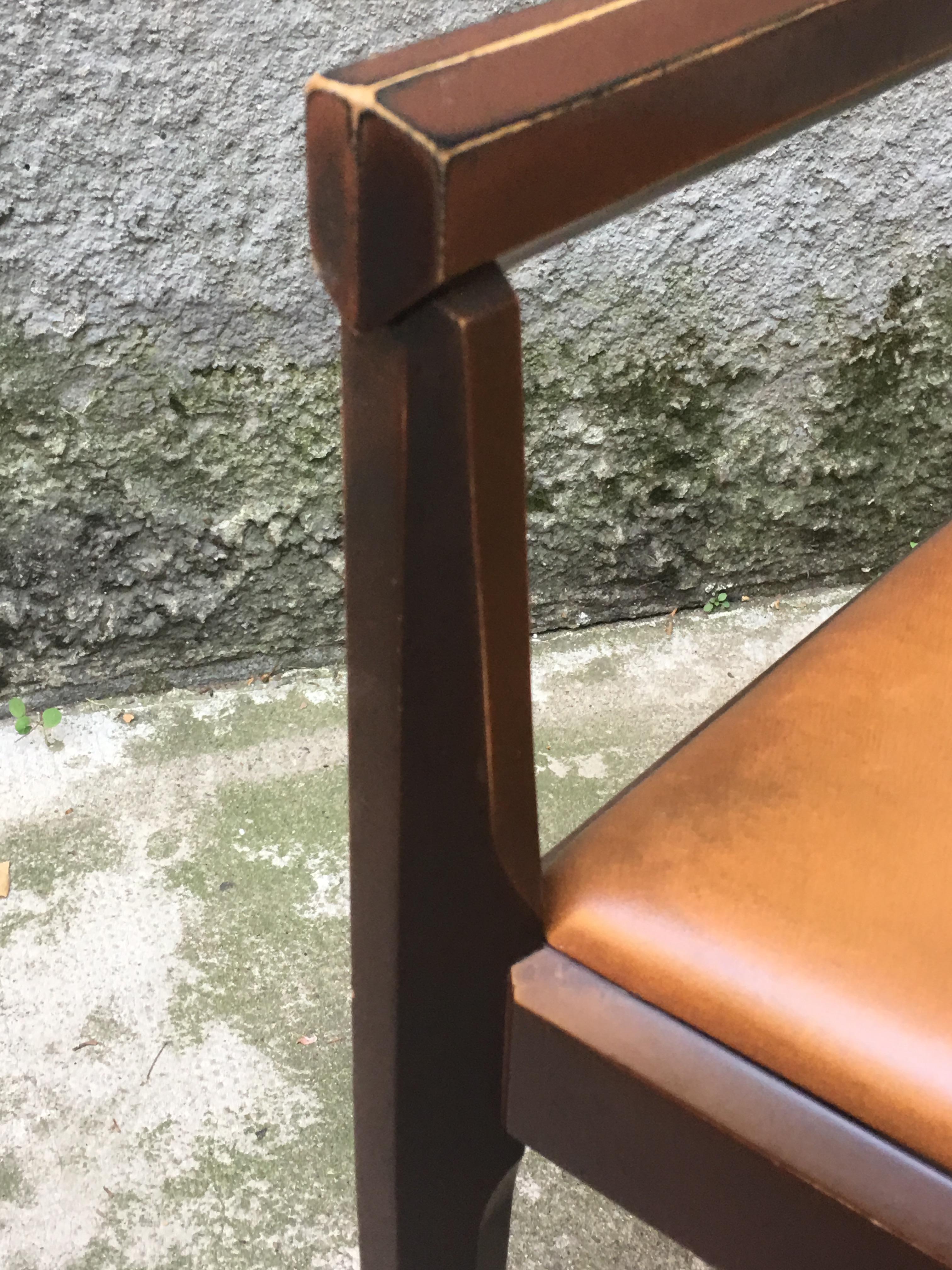 Small Italian Desk with Matching Chair - 60's - Vittorio Dassi -  Set of 2 For Sale 4