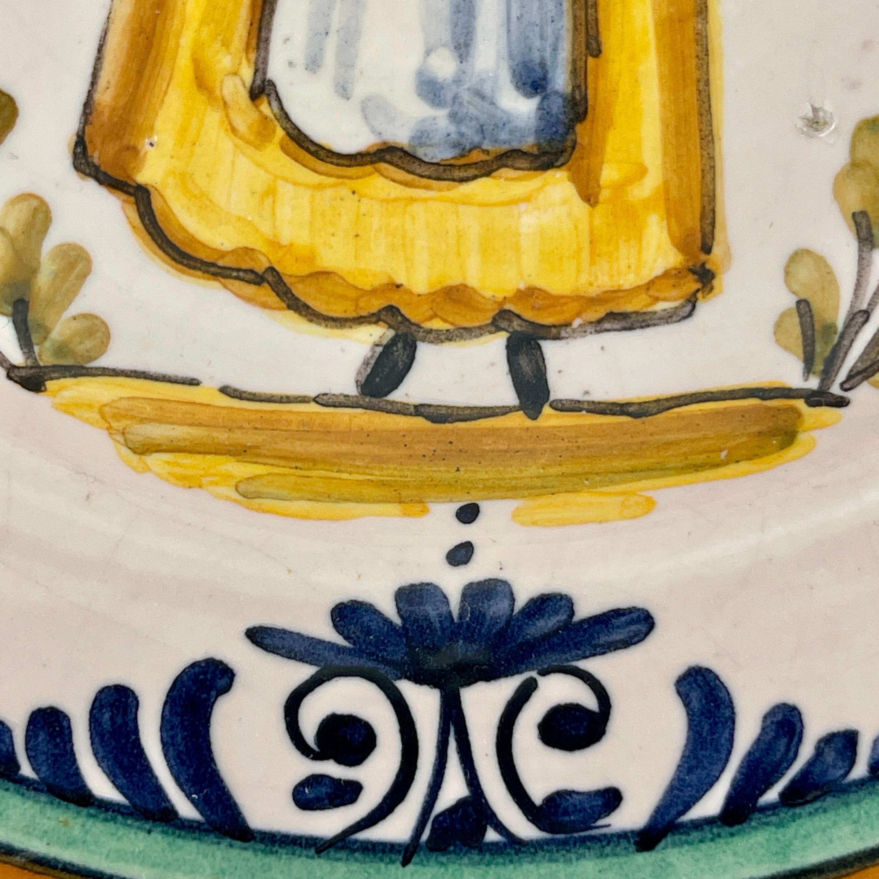 Small Italian Faience Dish Of a Lady, Circa 1920's For Sale 6