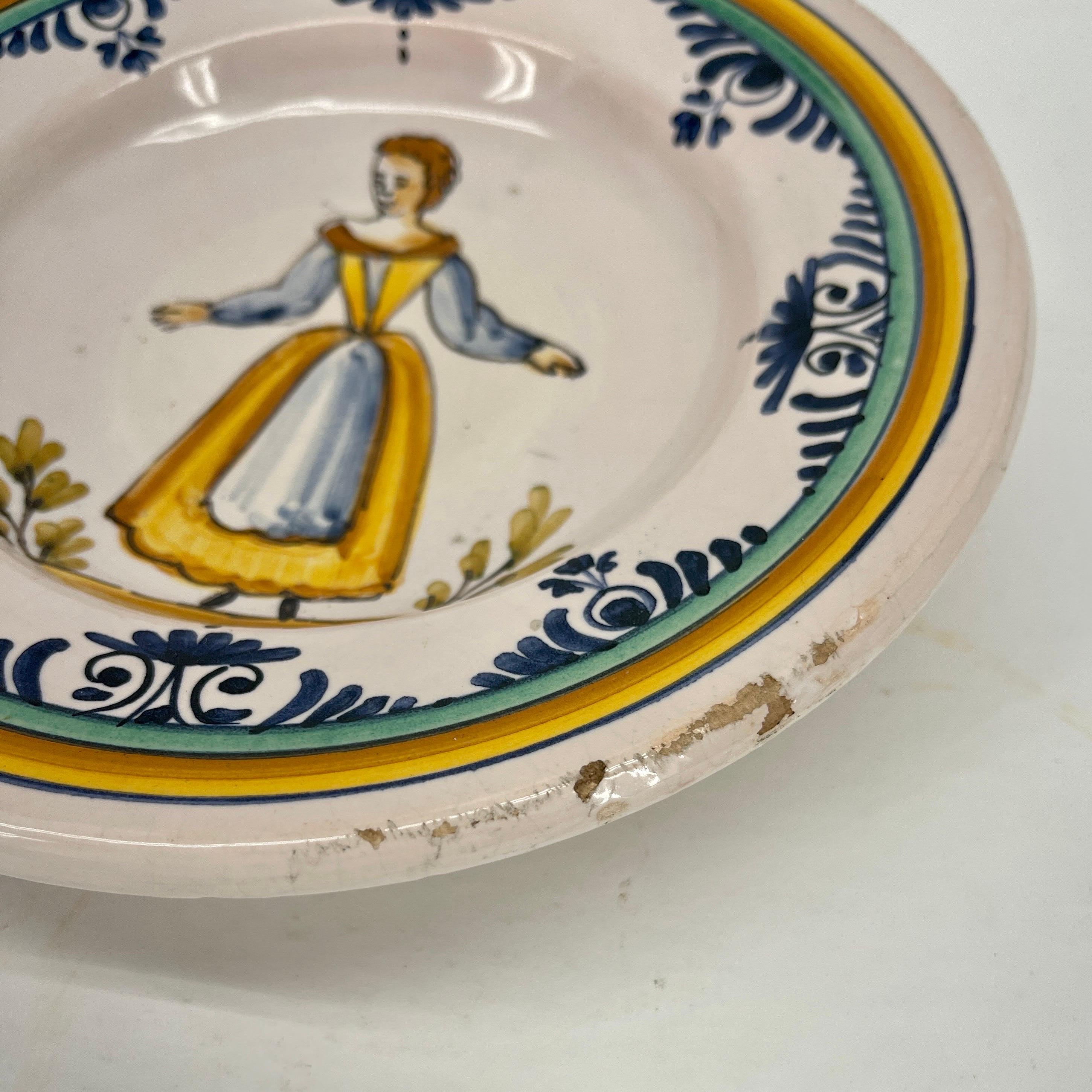 Small Italian Faience Dish Of a Lady, Circa 1920's For Sale 8