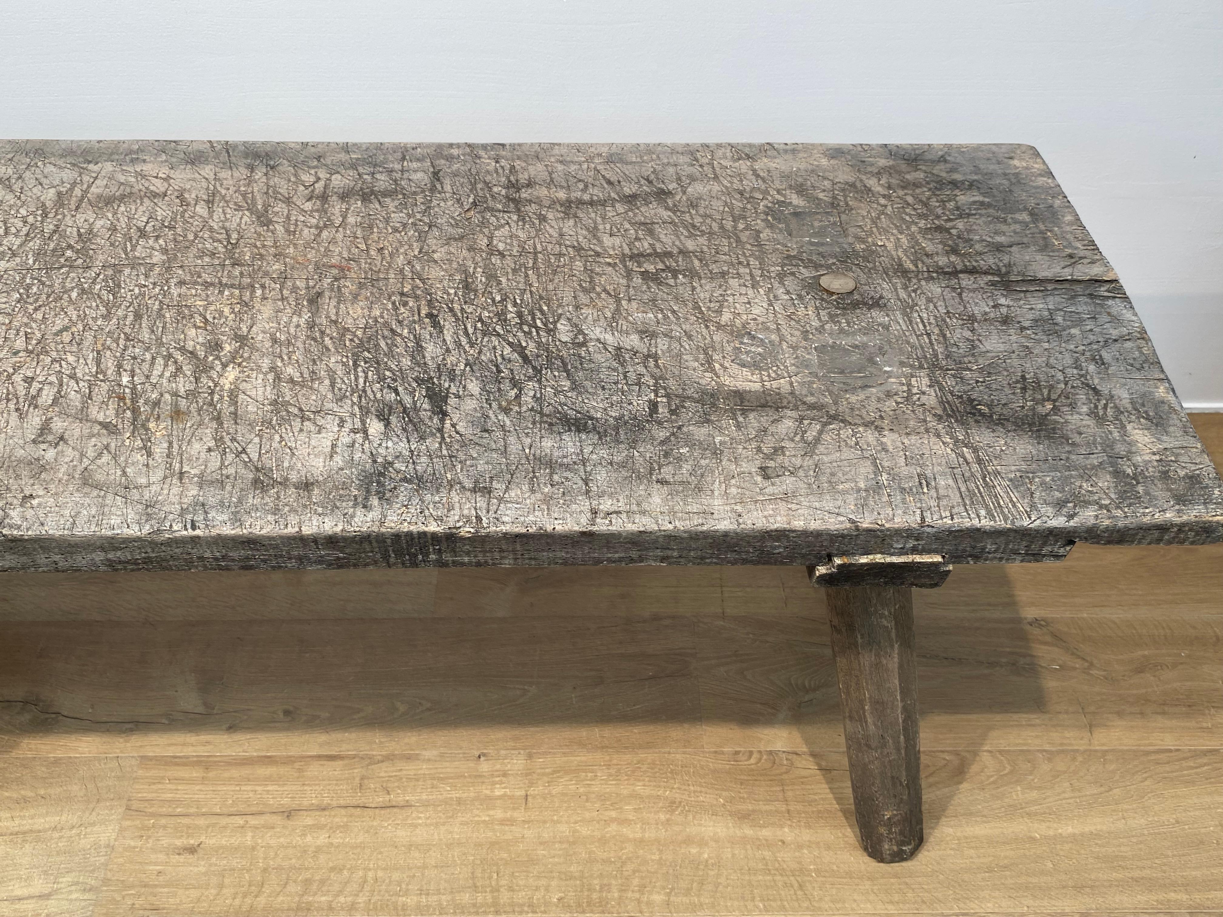Petite table de ferme italienne en vente 6