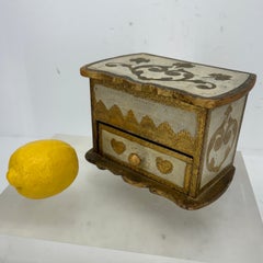 Petite commode italienne Florentine pour bijoux Miniature