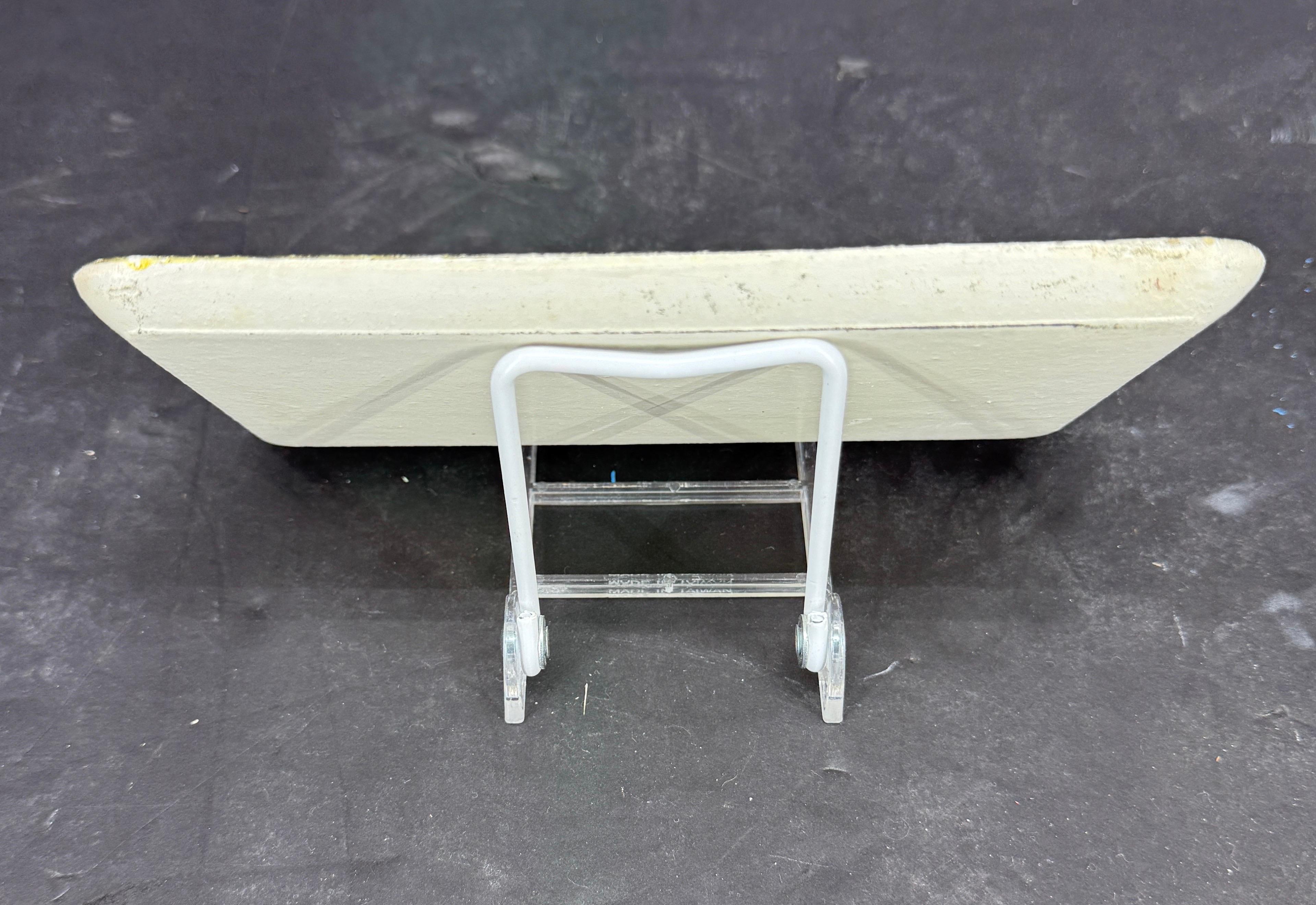 Piccolo vassoio per vanità in legno dipinto in stile italiano Florentine in vendita 4