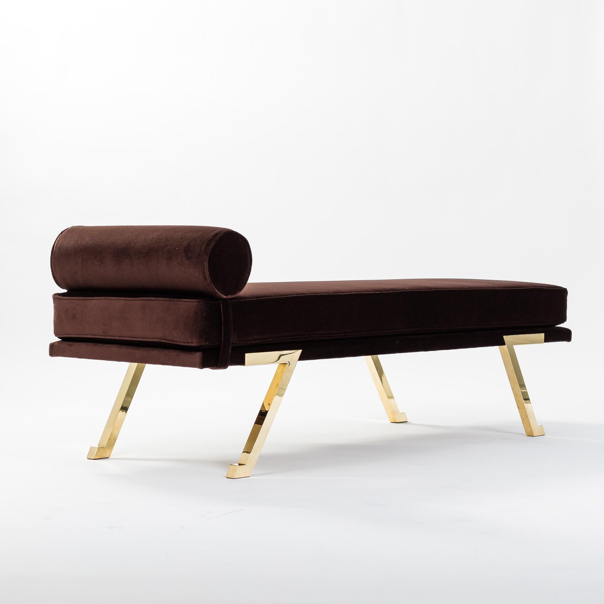 Italian Mid-Century Daybed / Bench Brass Legs, Chocolate Brown Velvet 1970s For Sale 1