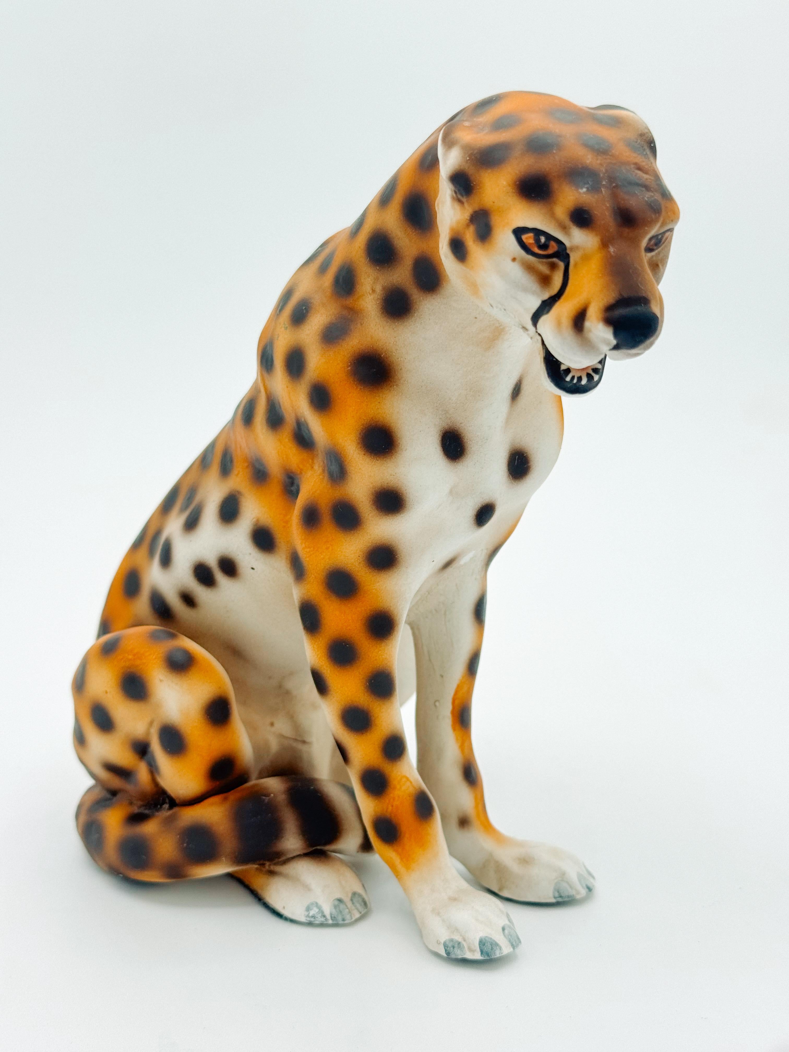Piccola scultura italiana di ghepardo in ceramica di metà secolo, finitura opaca in vendita 4