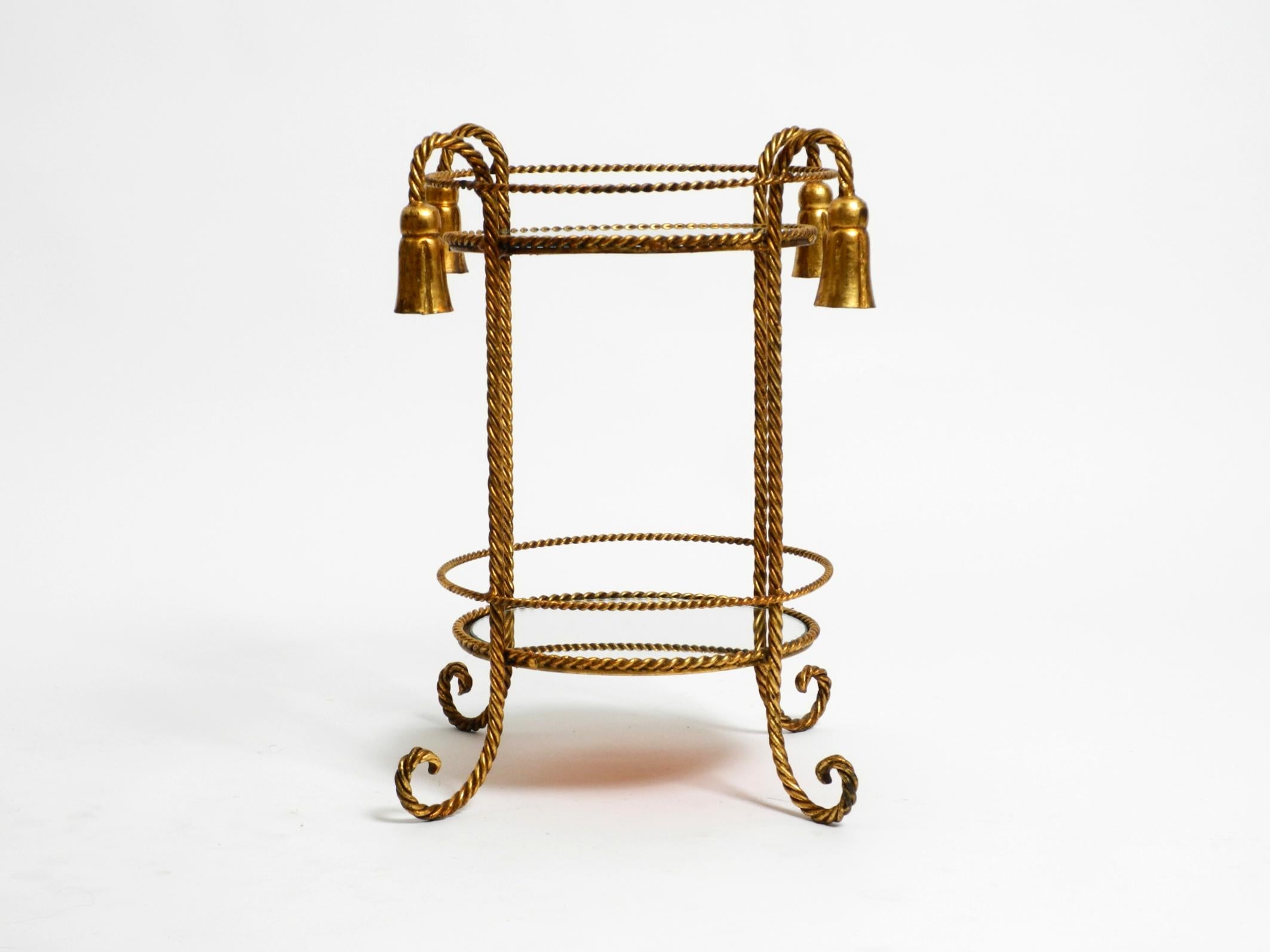 Small Italian Mid Century Regency side table made of gilded iron by Li Puma For Sale 14