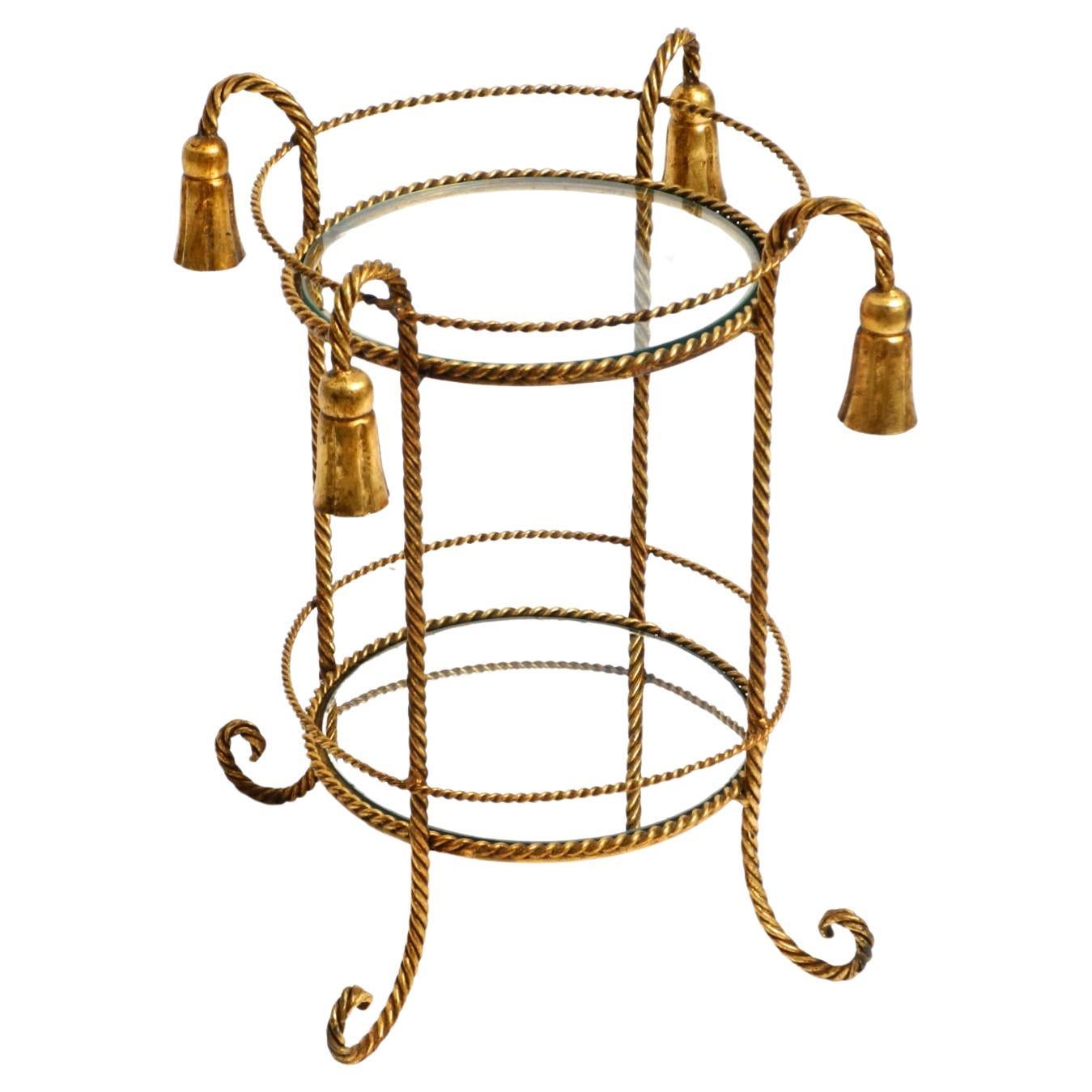Kleiner italienischer Mid-Century-Regency-Beistelltisch aus vergoldetem Eisen von Li Puma
