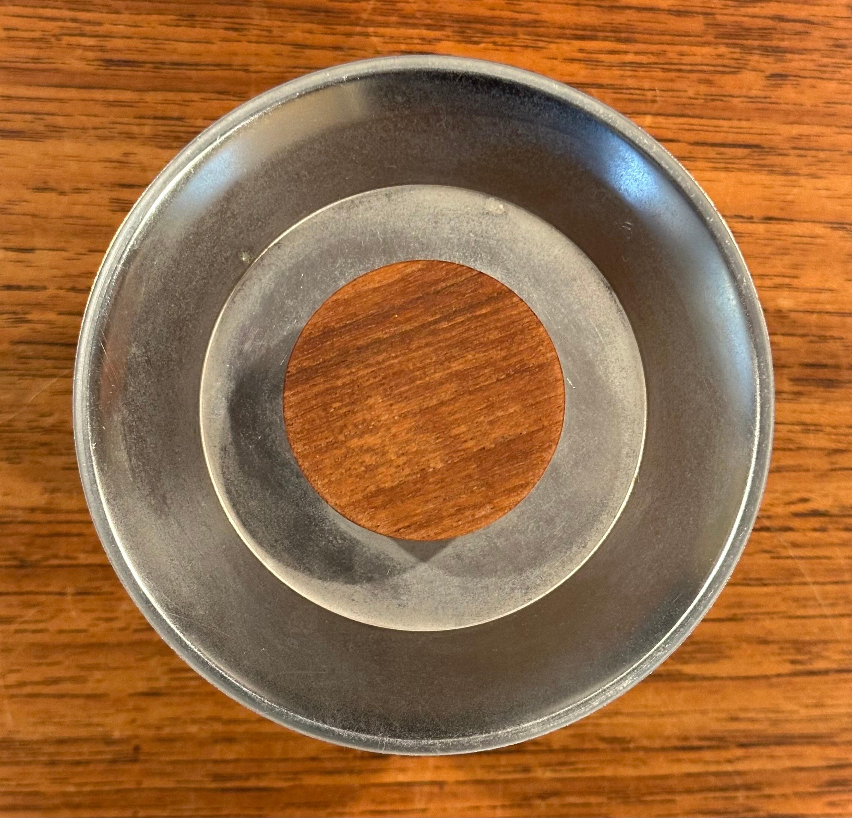 Small Italian Modernist Stainless Steel Trinket Box with Teak Knob For Sale 5