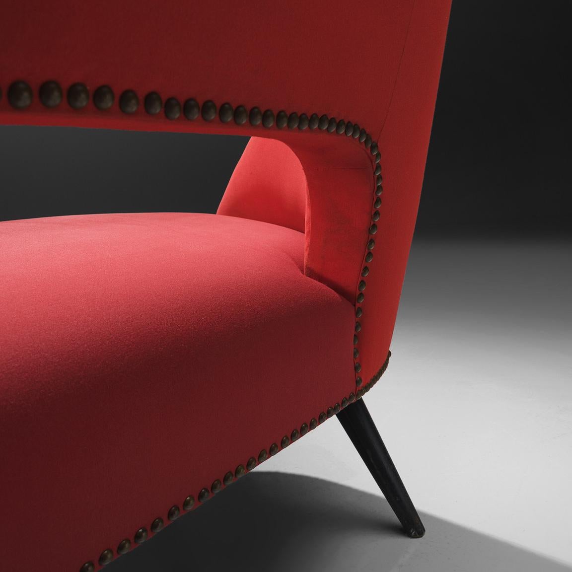 Sofá Italiano Tapizado Rojo Tela en venta