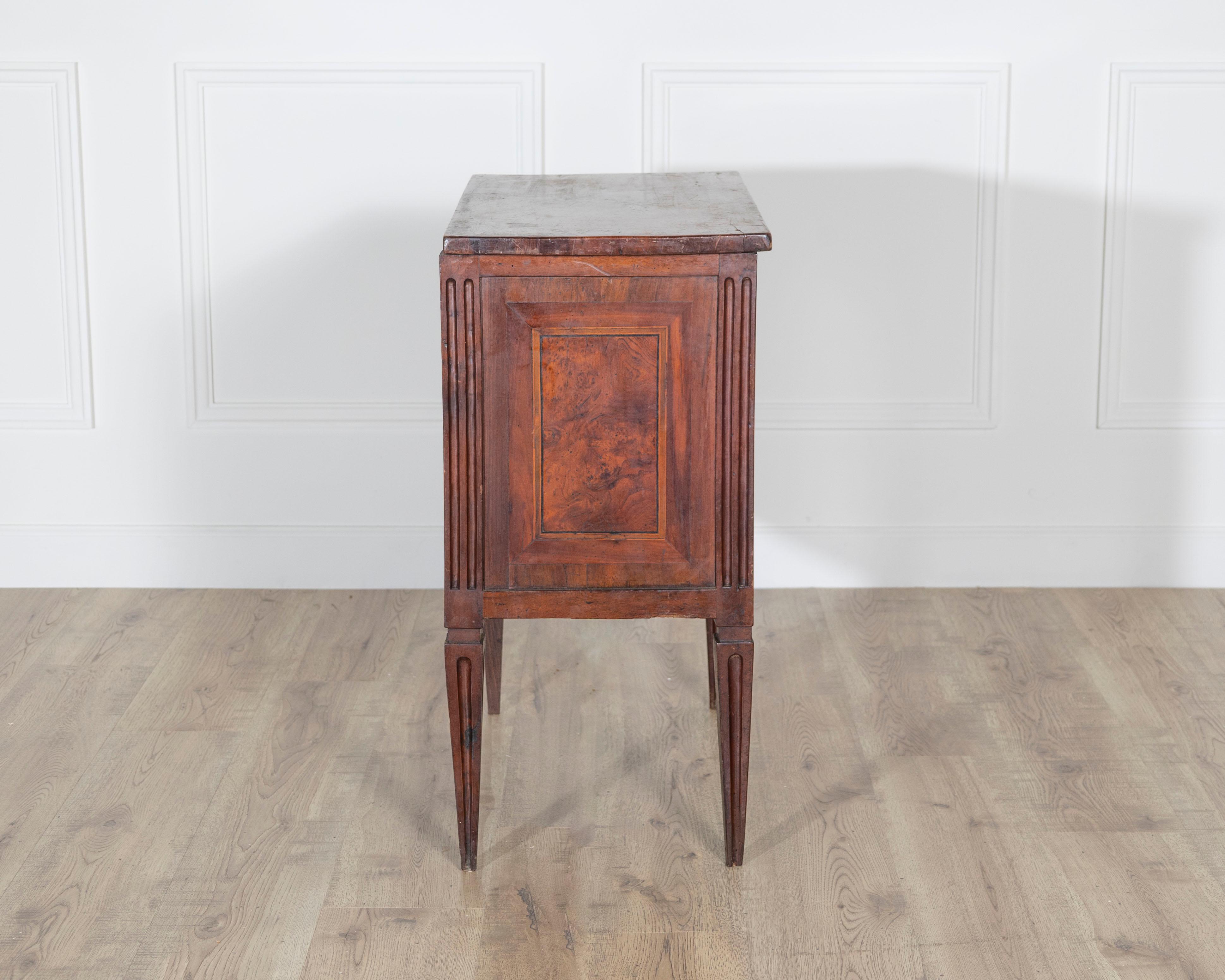 Small Italian Walnut Chest of Drawers with Two Drawers, Late 18th–Early 19th Cen For Sale 3