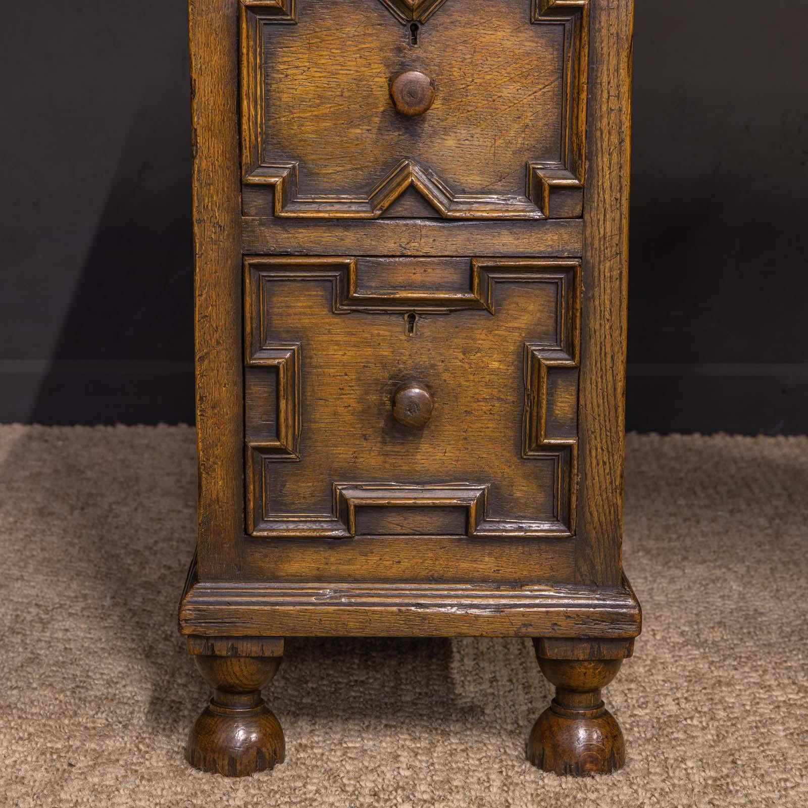 Small Jacobean Style Oak Writing Desk In Good Condition In Manchester, GB