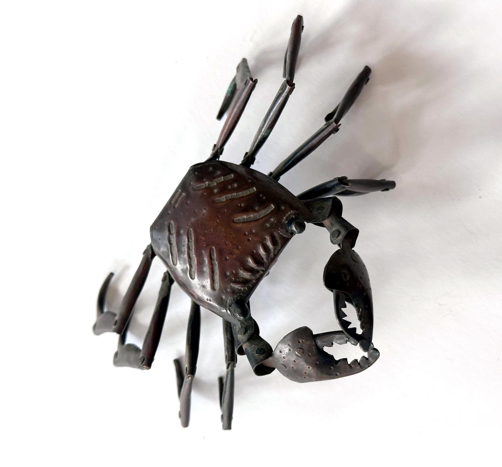 20th Century Small Japanese Articulate Crab Jizai Okimono Meiji Period Signed For Sale