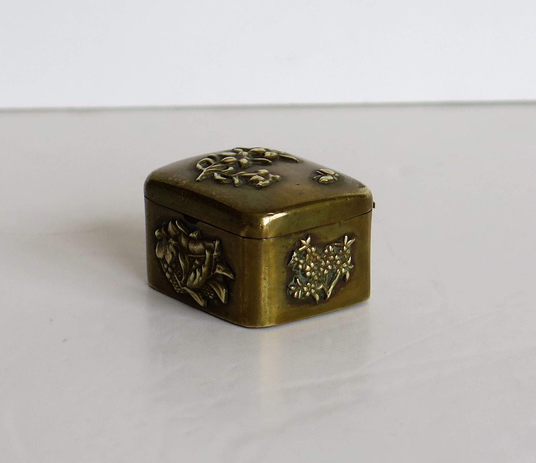 Small Japanese bronze and brass embossed Box with hinged lid 19th C Meiji Period 2