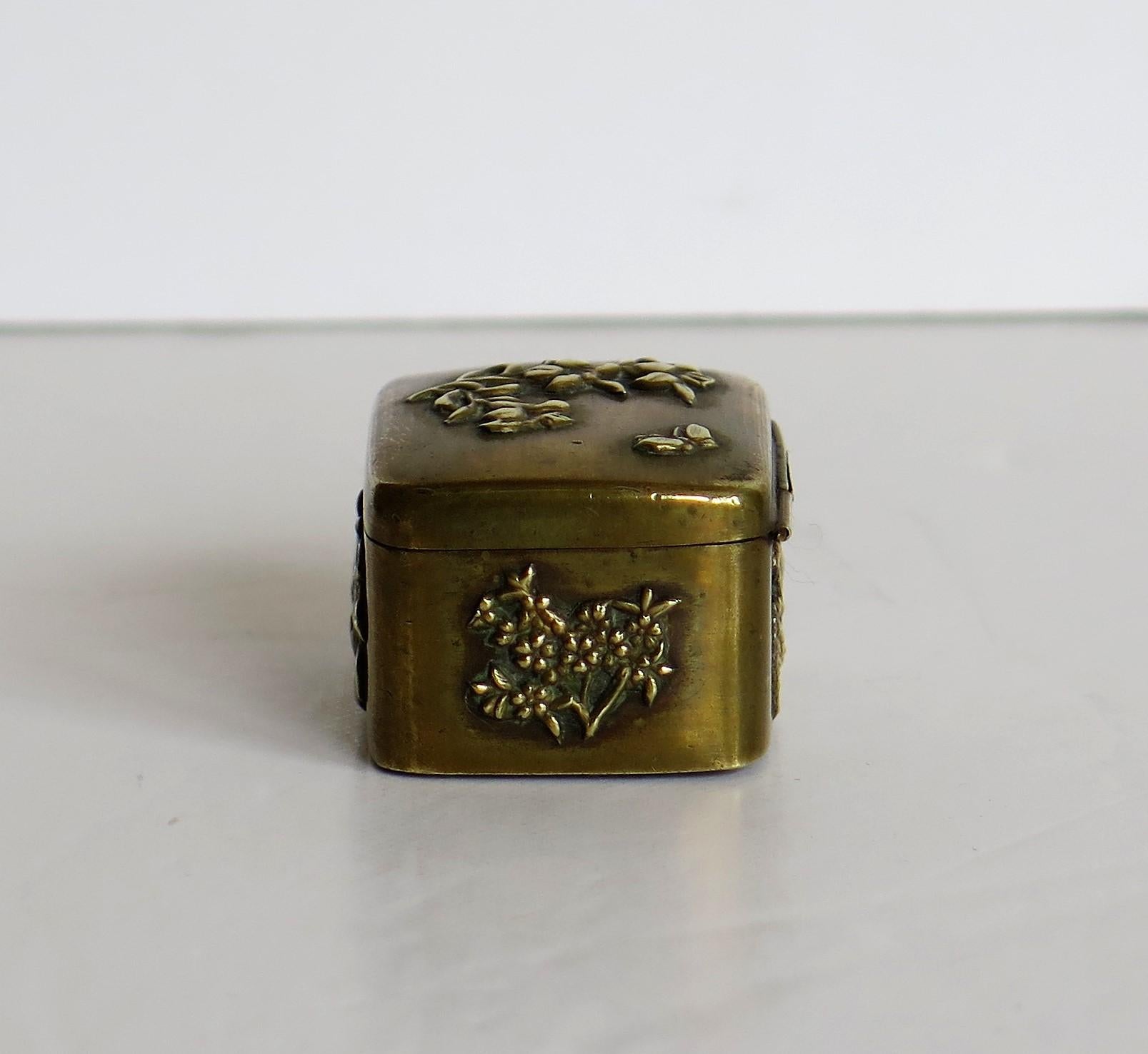 Small Japanese bronze and brass embossed Box with hinged lid 19th C Meiji Period 3