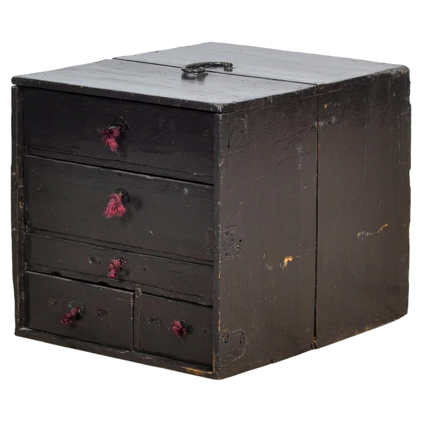Small Japanese chest of drawers, circa 1900