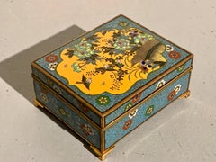 Small Japanese Cloisonne Box by Ando, Meiji Period, circa 1910, Japan