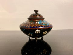 Small Japanese Cloisonné Censer, Koro, Meiji Period, Late 19th Century, Japan