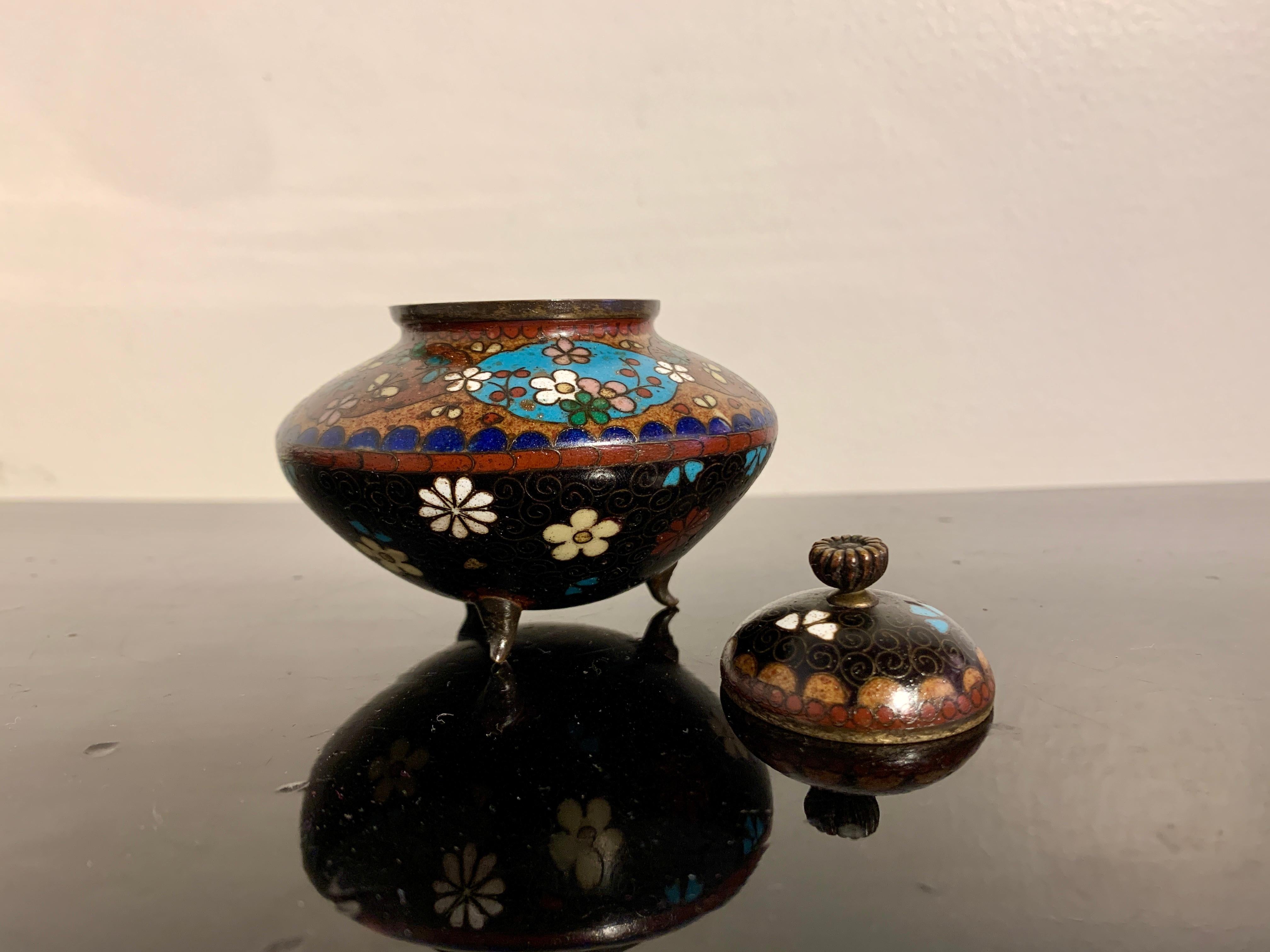 Copper Small Japanese Cloisonné Censer, Koro, Meiji Period, Late 19th Century, Japan For Sale