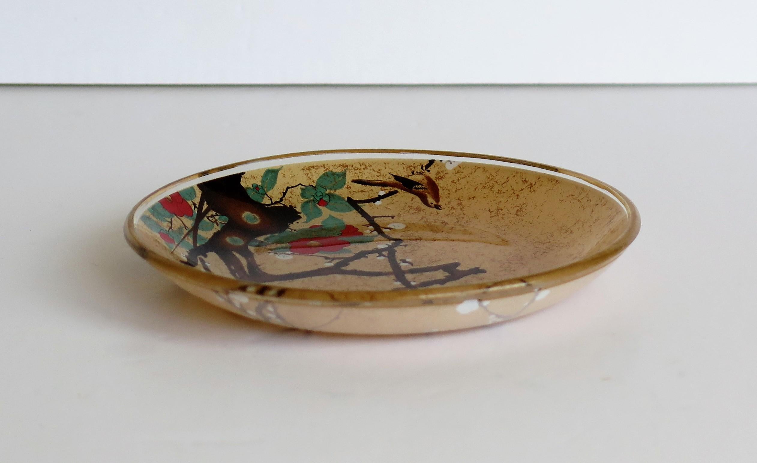 Meiji Small Japanese Glass Dish with Hand Painted Kakiemon Decoration, circa 1920