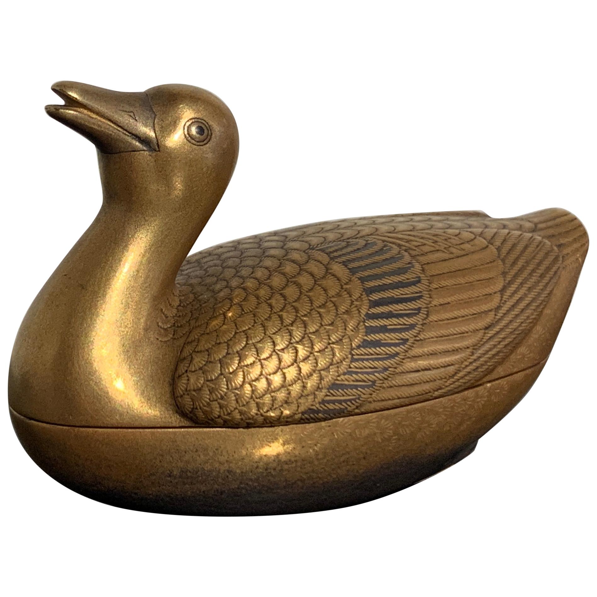 Small Japanese Lacquer Duck Incense Box, Kogo, Meiji Period, Late 19th Century For Sale