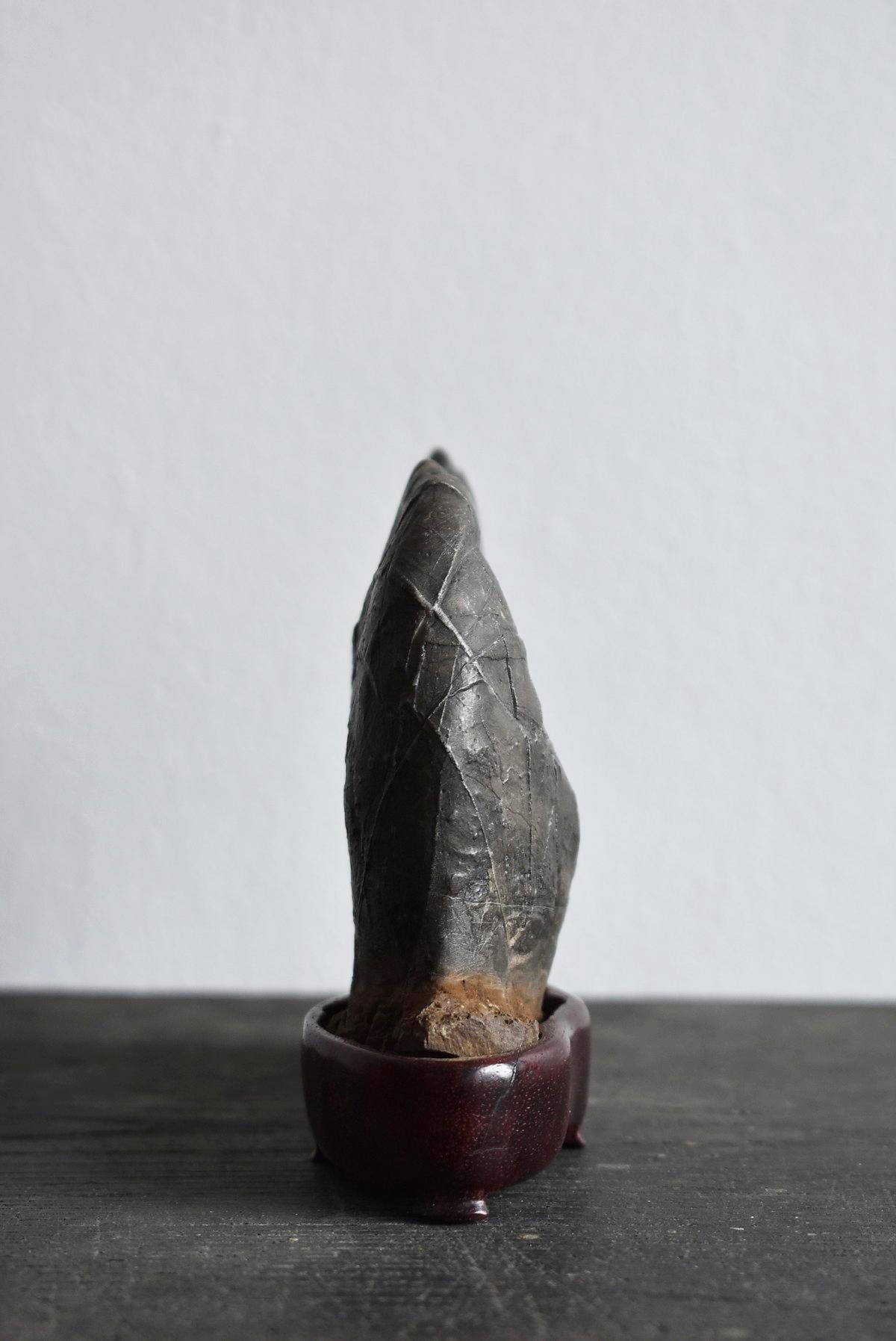 Limestone Small Japanese Old Stone / Elephant-Shaped Ornamental Stone / Scholar's Objects