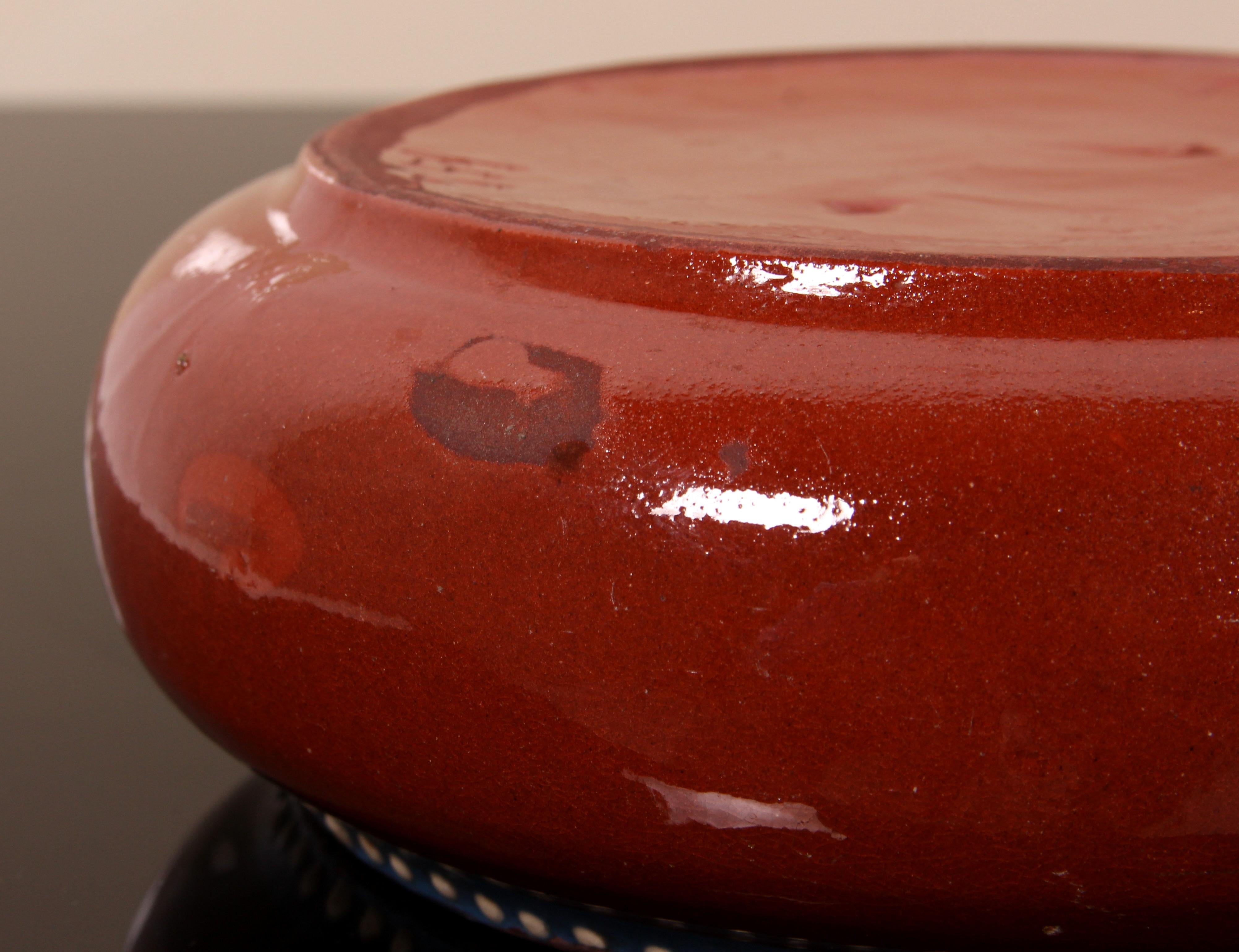 small Jugendstil Austrian Art Nouveau bowl ar. 1910 lion crest red clay signed For Sale 3