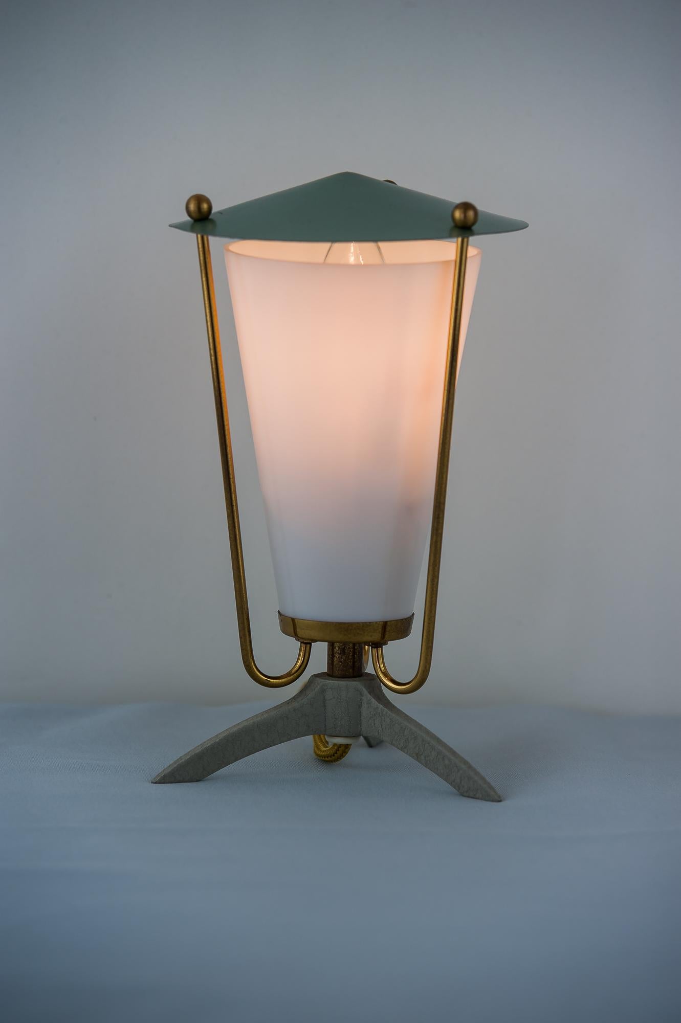 Small Kalmar Table Lamp, circa 1960s In Good Condition For Sale In Wien, AT