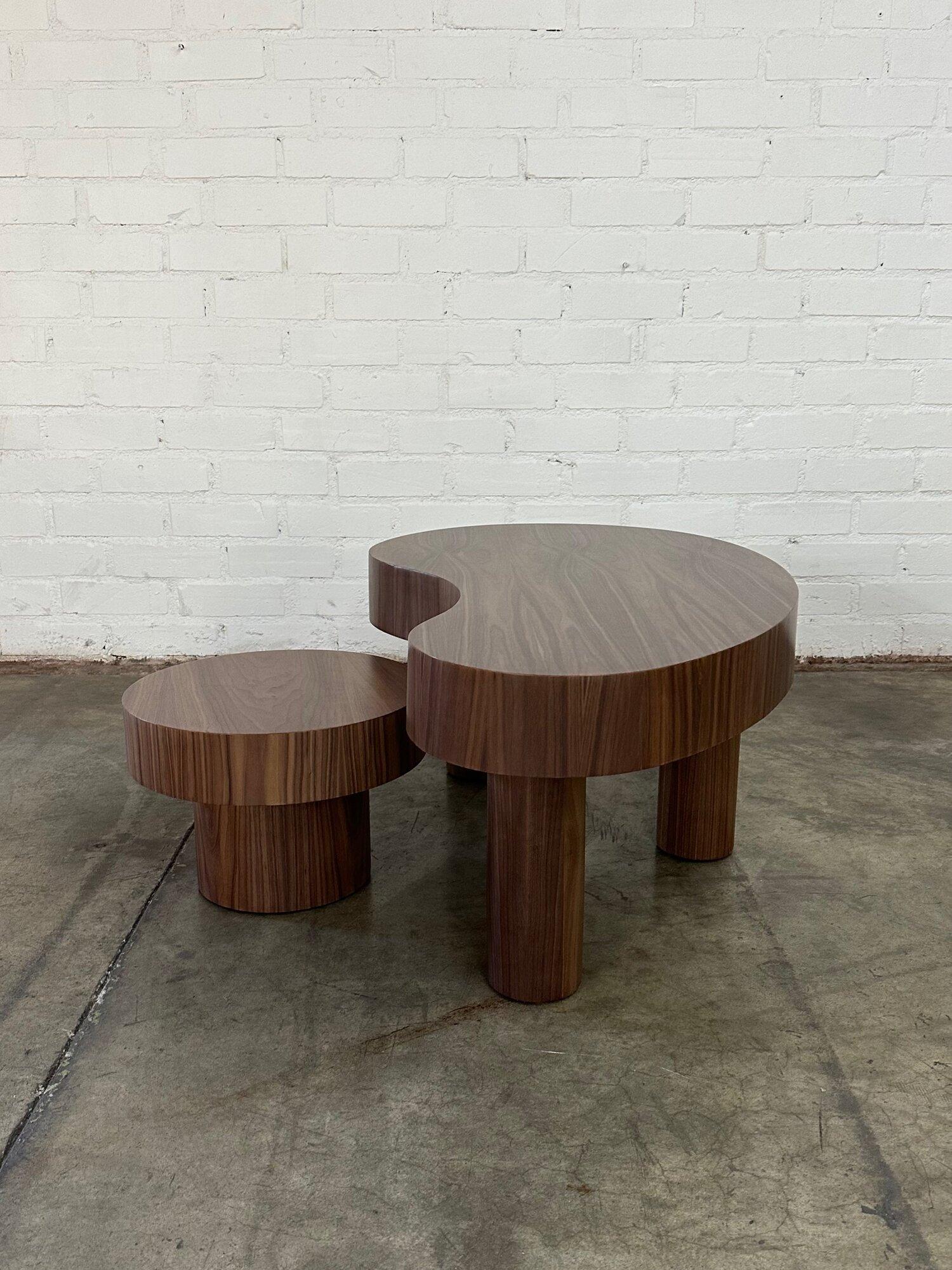 Small Kidney Two Tiered Coffee Table Set- Walnut For Sale 5