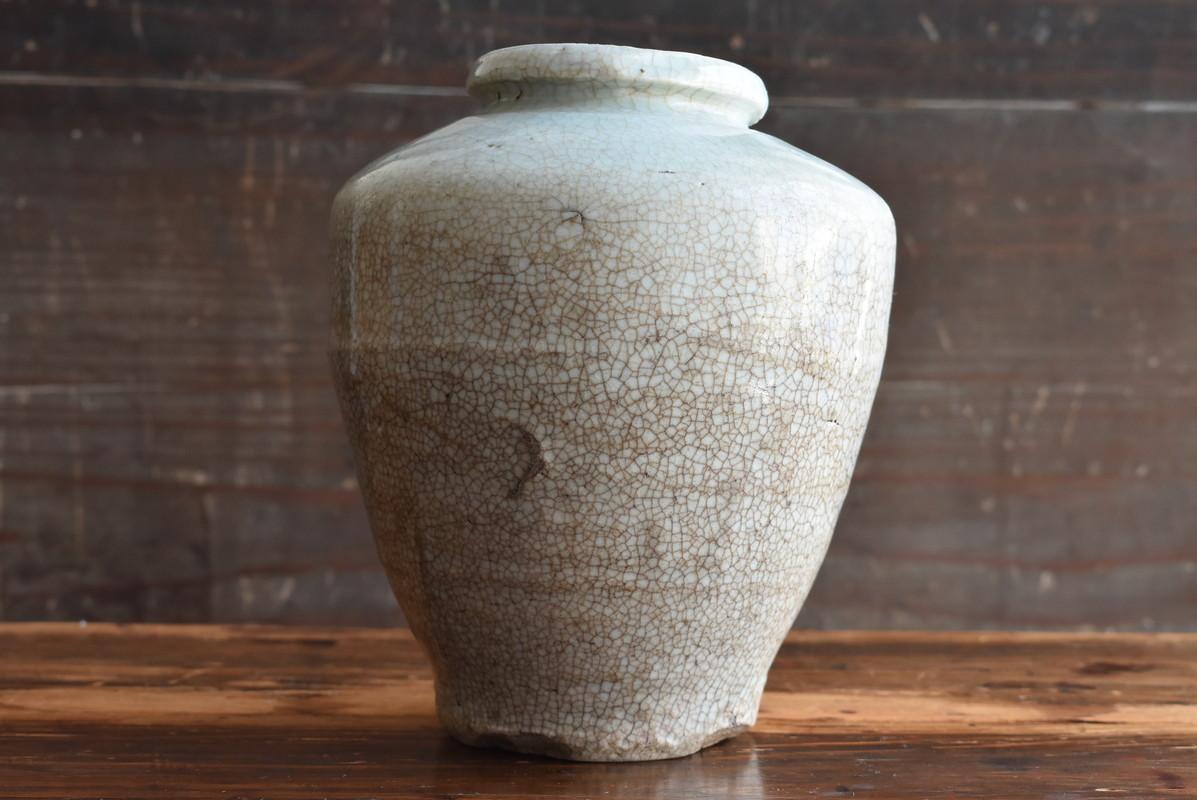 Small Chinese antique White Porcelain Vase / 18th-19th Century / Wabi-Sabi Vase In Good Condition In Sammu-shi, Chiba
