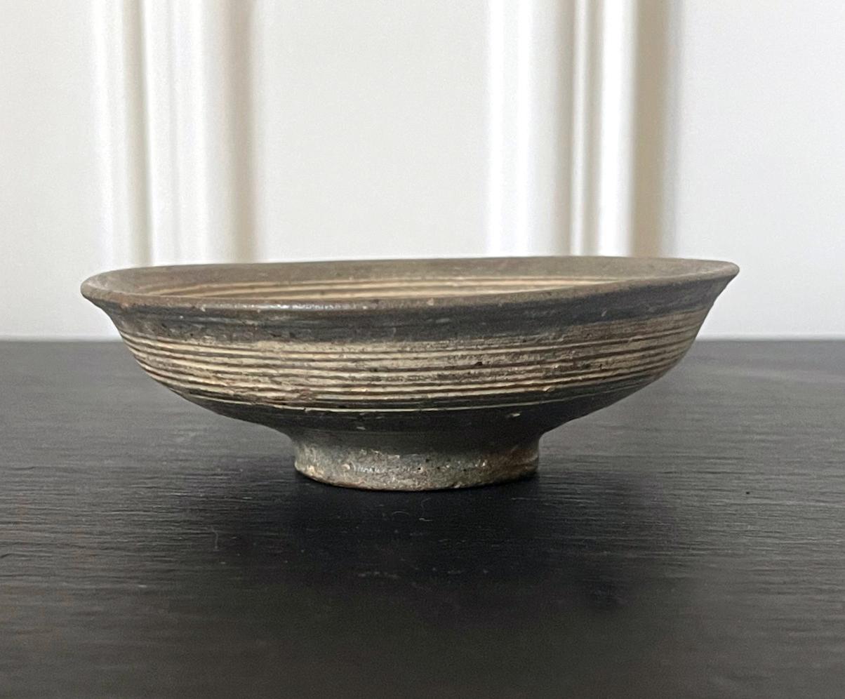 Archaistic Small Korean Stoneware Bungcheong Bowl Joseon Dynasty For Sale