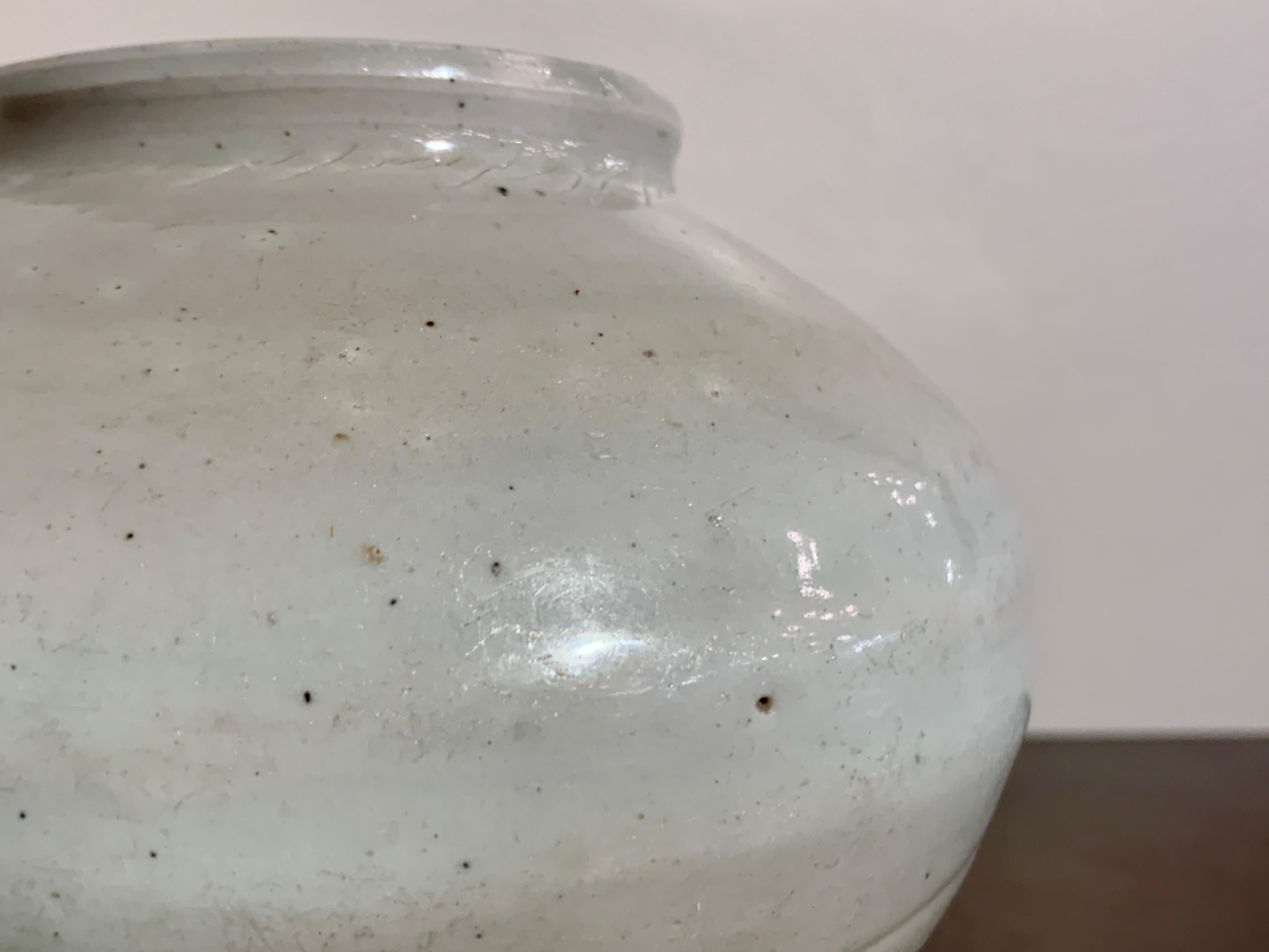 Early 19th Century Small Korean White Glazed Porcelain Moon Jar, Joseon Dynasty, 18th/19th Century For Sale