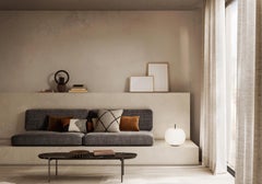 Sobremesa pequeña de cristal opalino y metal "Kushi" para KDLN en negro