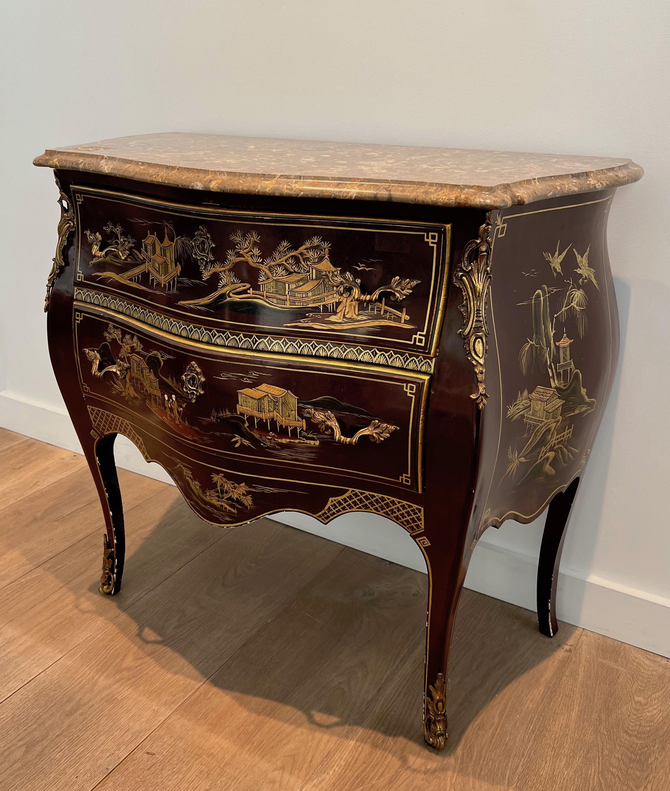 Small Lacquered Commode with Chinese Scenes in the style of Maison Jansen For Sale 2