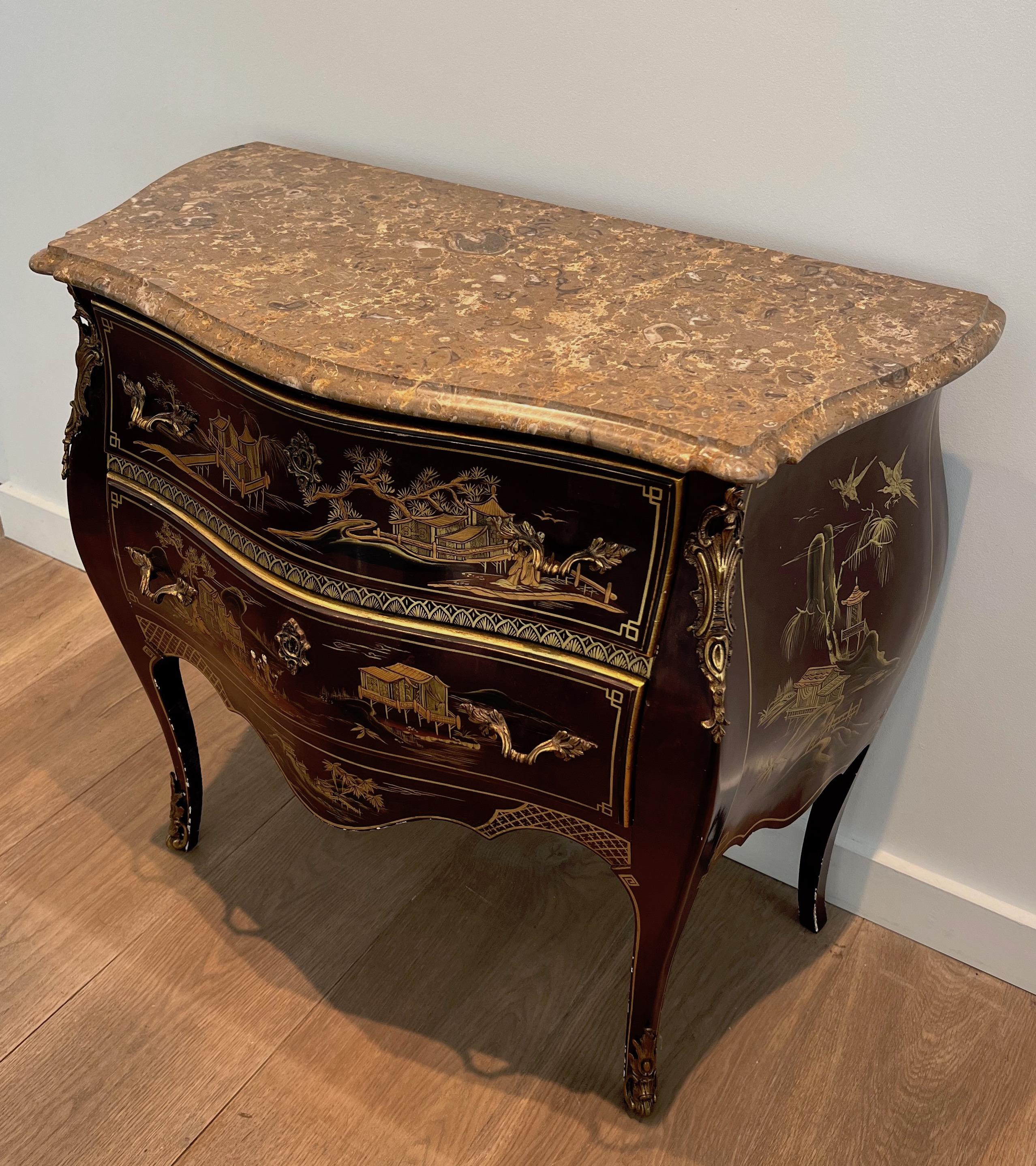 Small Lacquered Commode with Chinese Scenes in the style of Maison Jansen For Sale 3