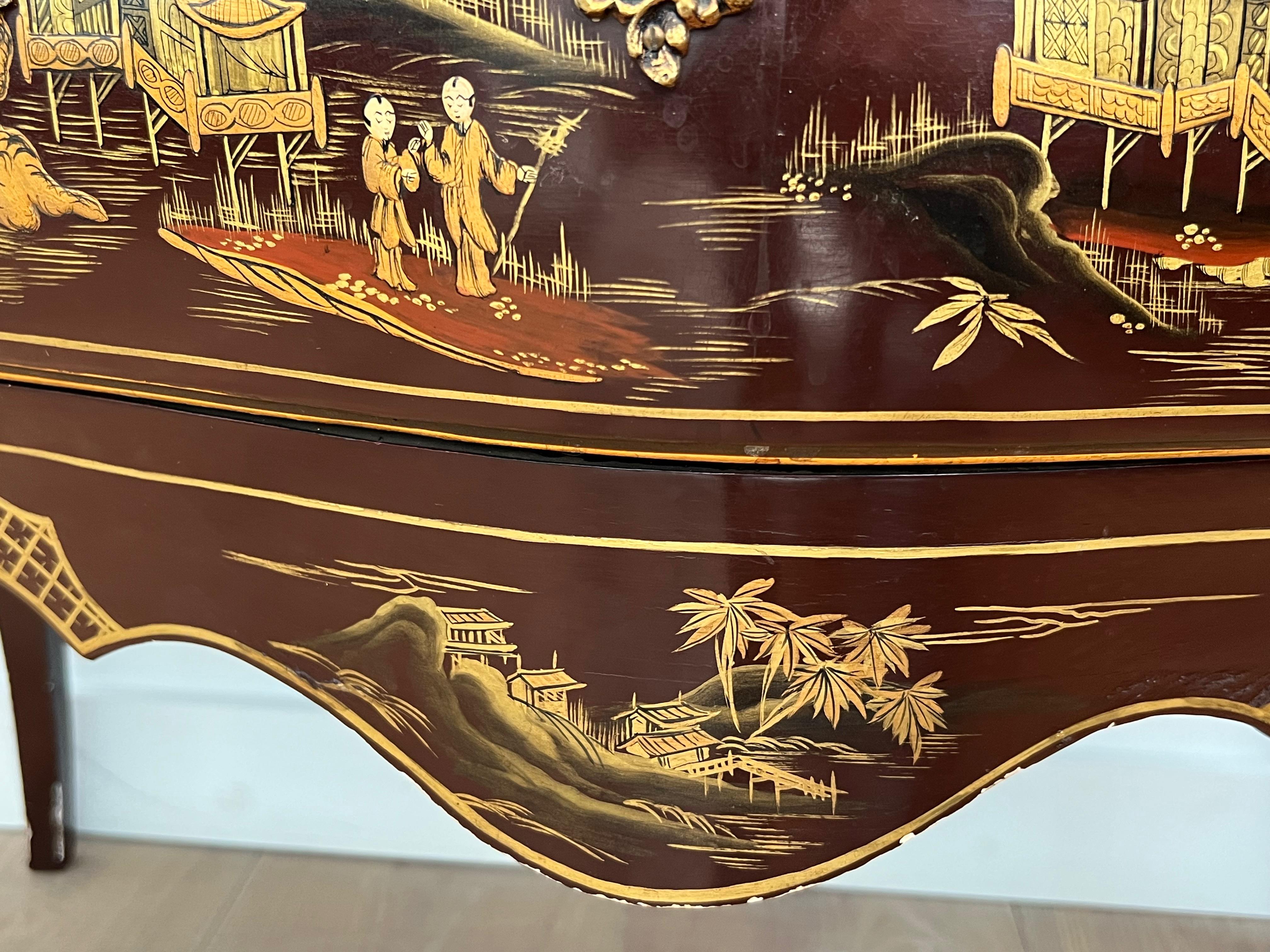 Small Lacquered Commode with Chinese Scenes in the style of Maison Jansen For Sale 7