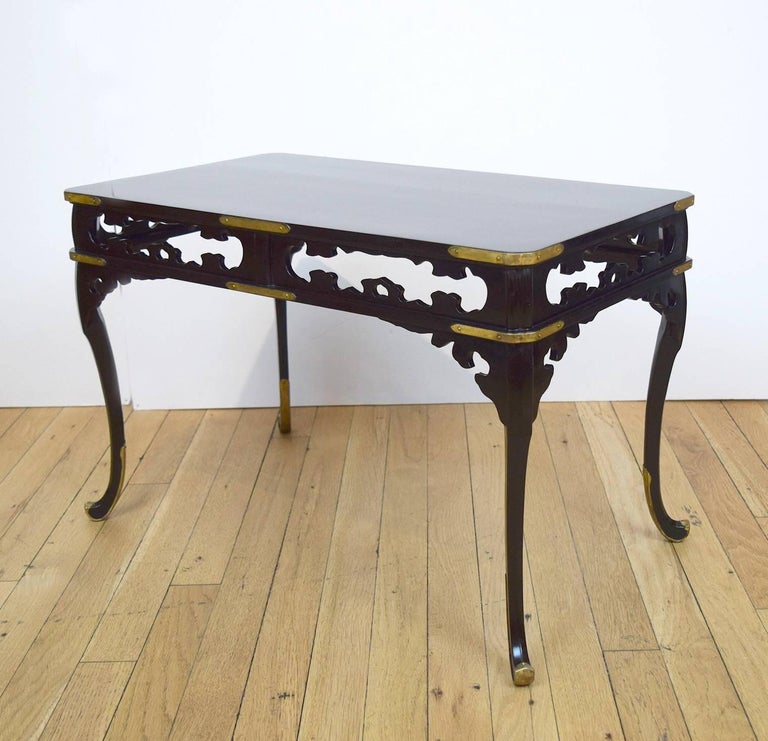 Small Lacquered Japanese Table at 1stDibs