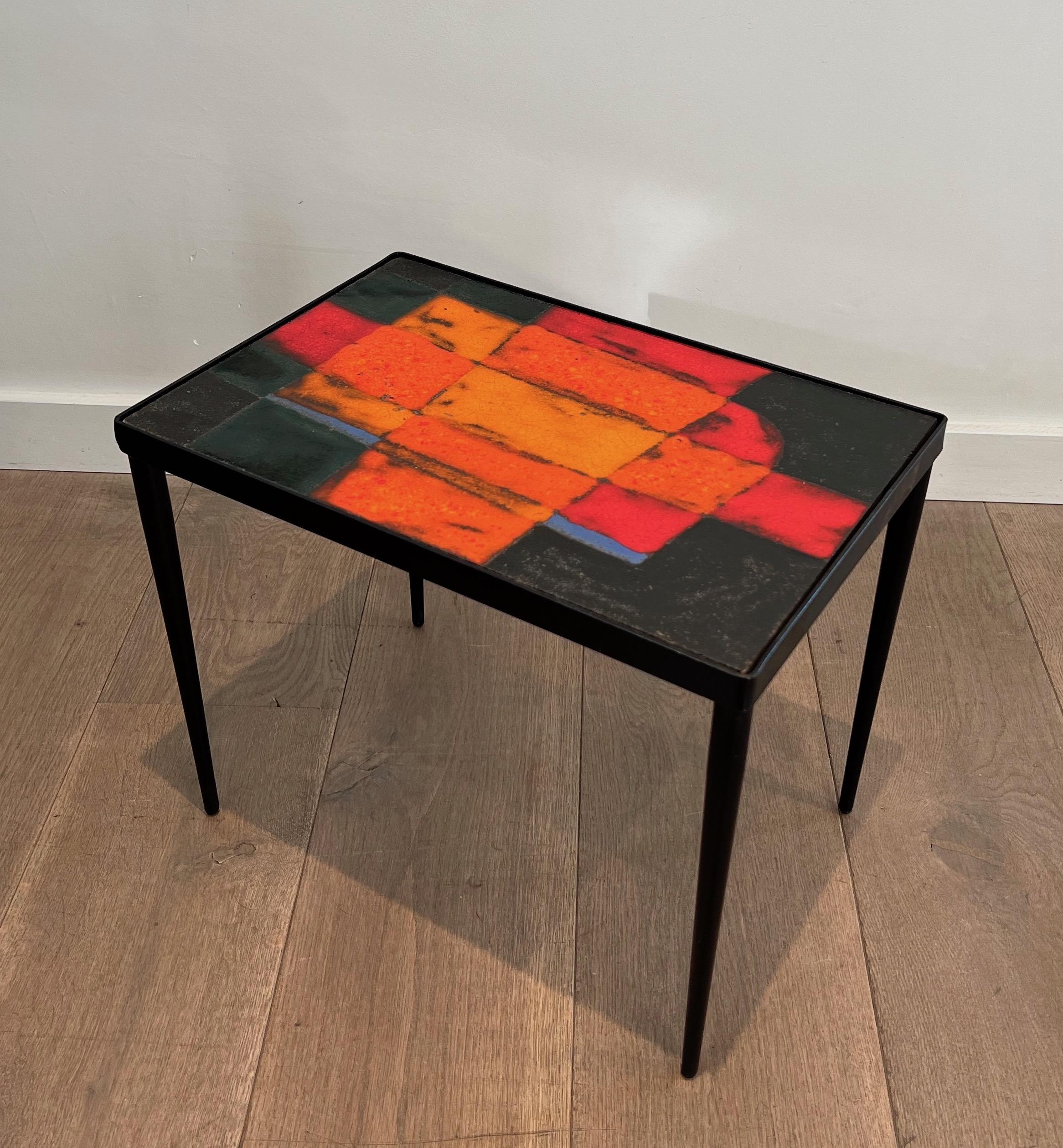 Mid-Century Modern Small lacquered metal and ceramic side table. French work. Circa 1950 For Sale