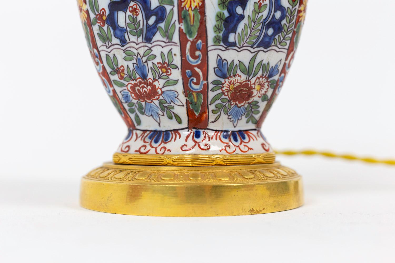 Late 19th Century Small Lamp in Delft Earthenware and Gilt Bronze, circa 1880 For Sale